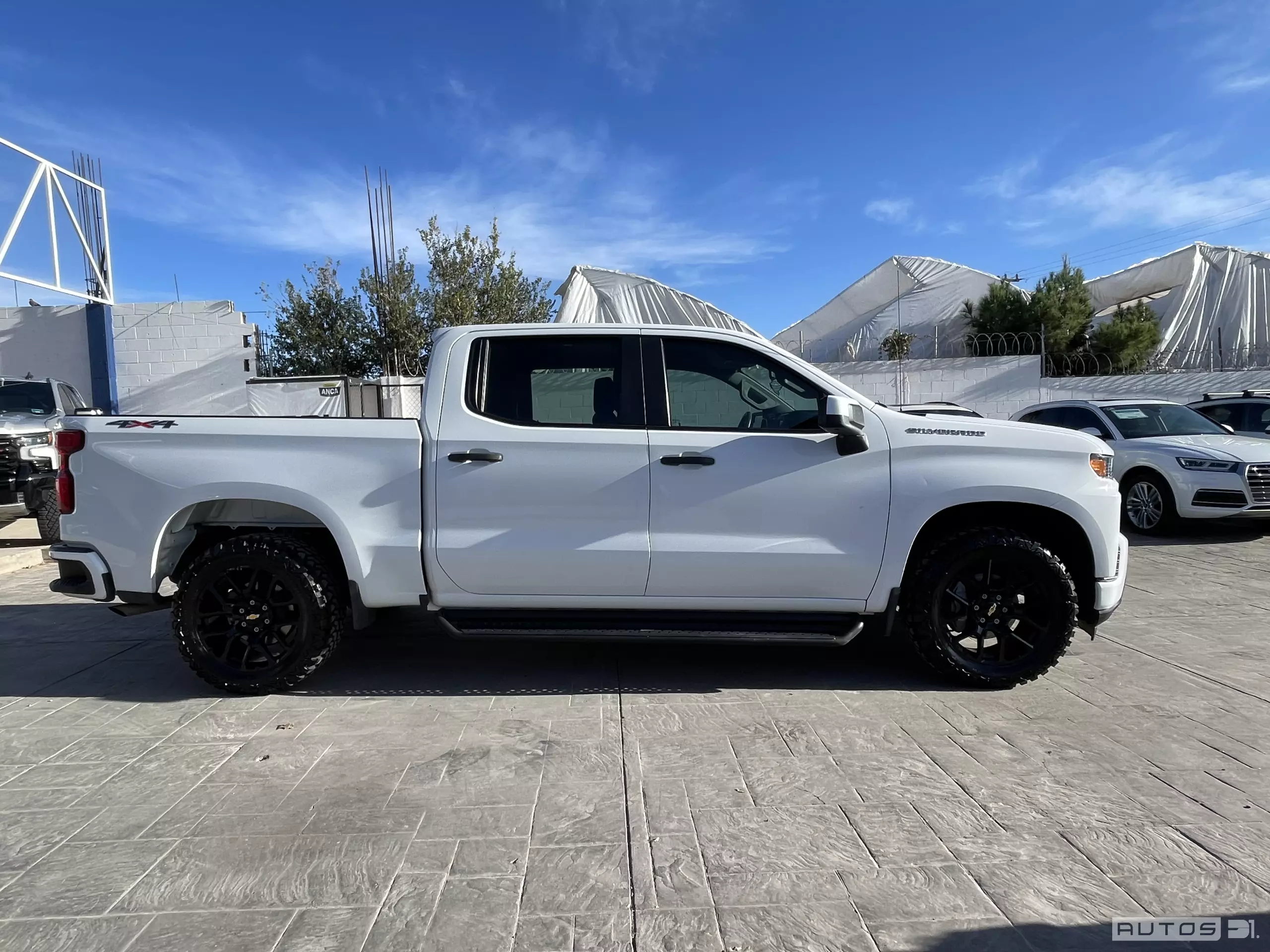 Chevrolet Silverado Pick-Up