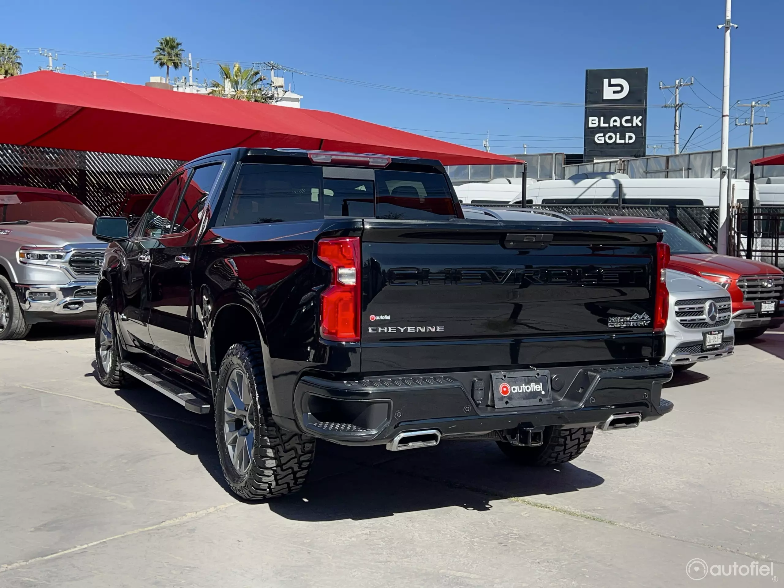 Chevrolet Cheyenne Pick-Up