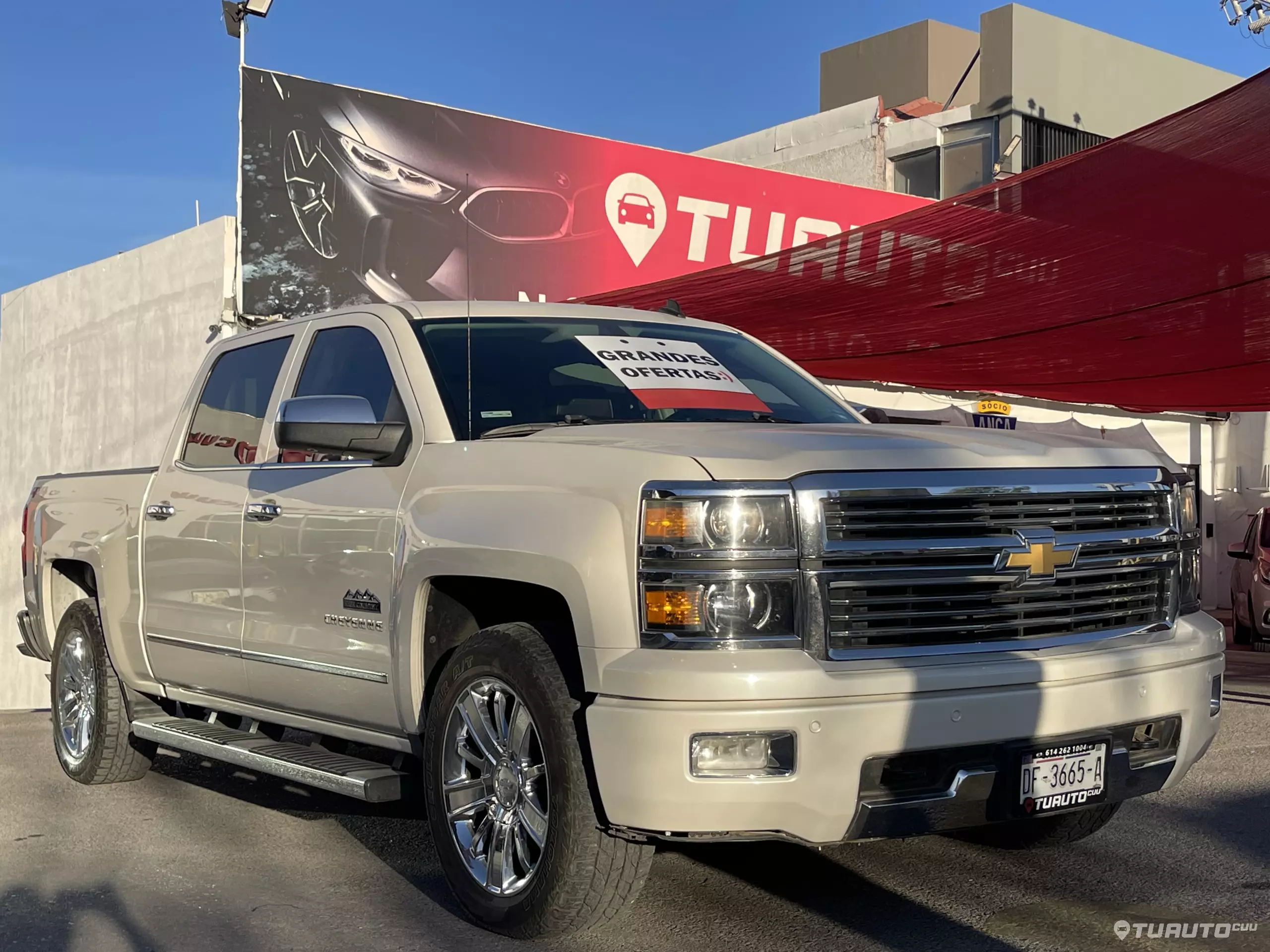 Chevrolet Silverado 2500 y Cheyenne Pick-Up