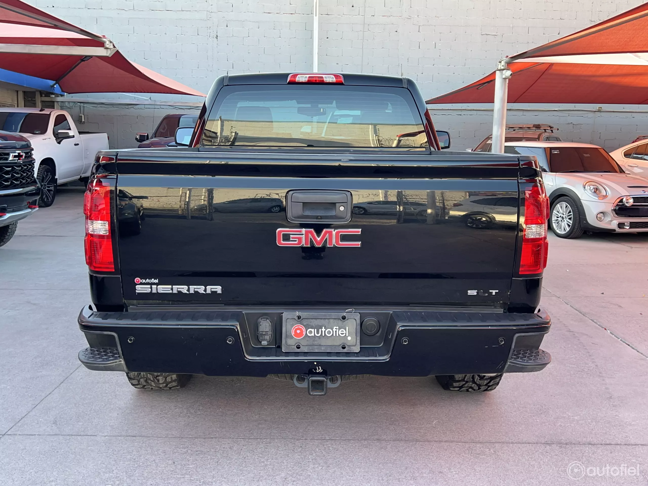 GMC Sierra Pick-Up