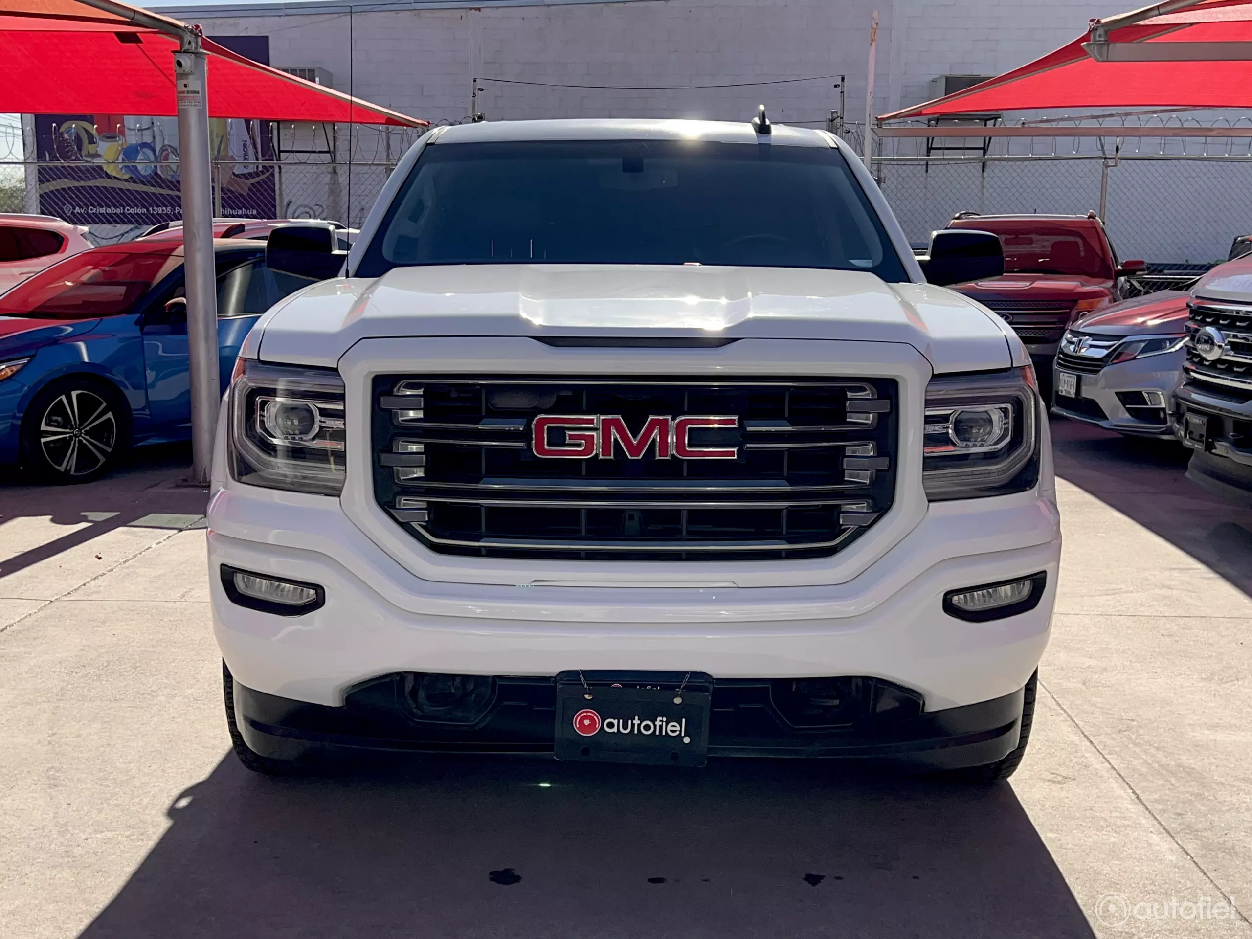 GMC Sierra Pick-Up 4x4