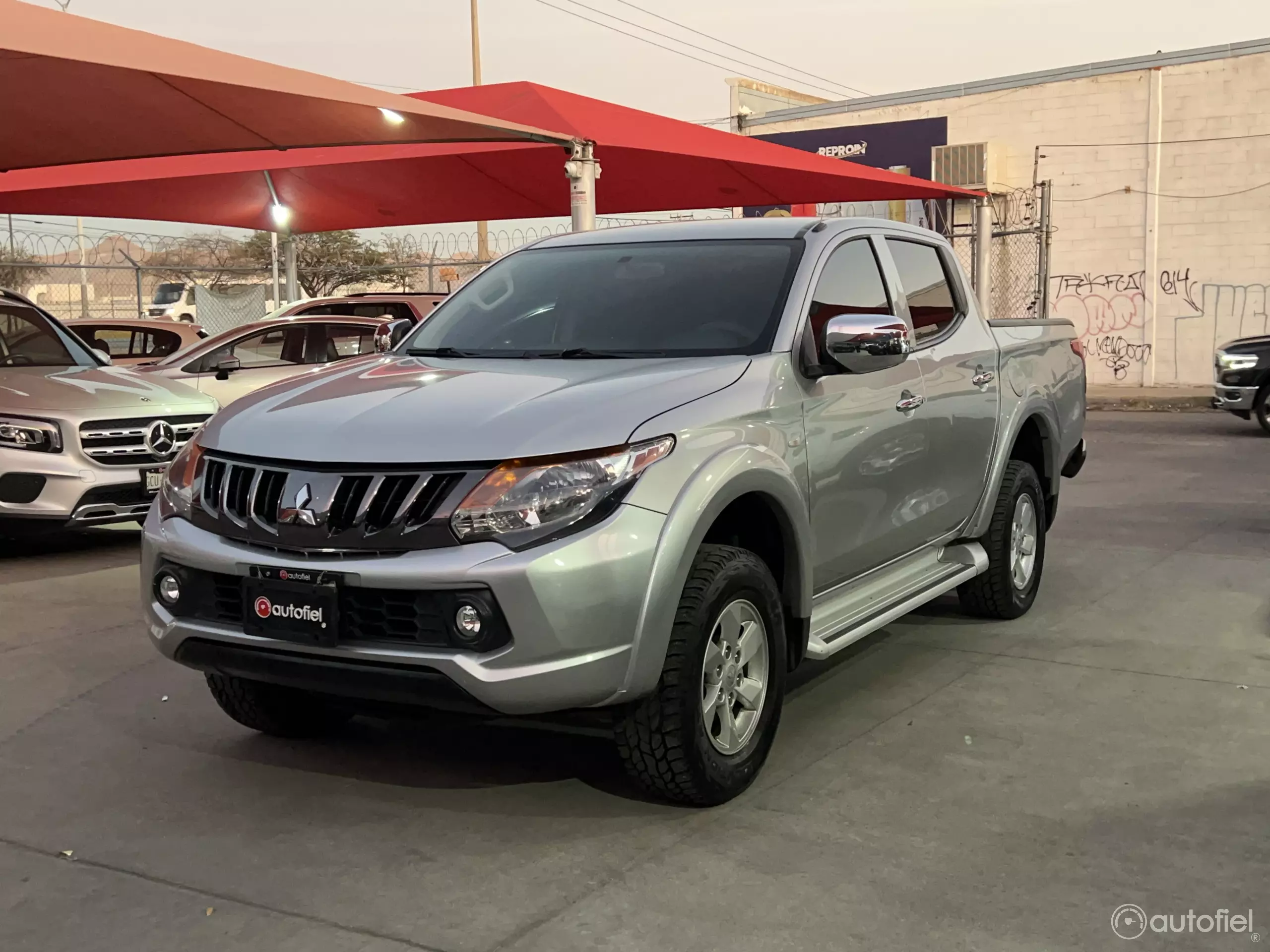 Mitsubishi L200 Pick-Up