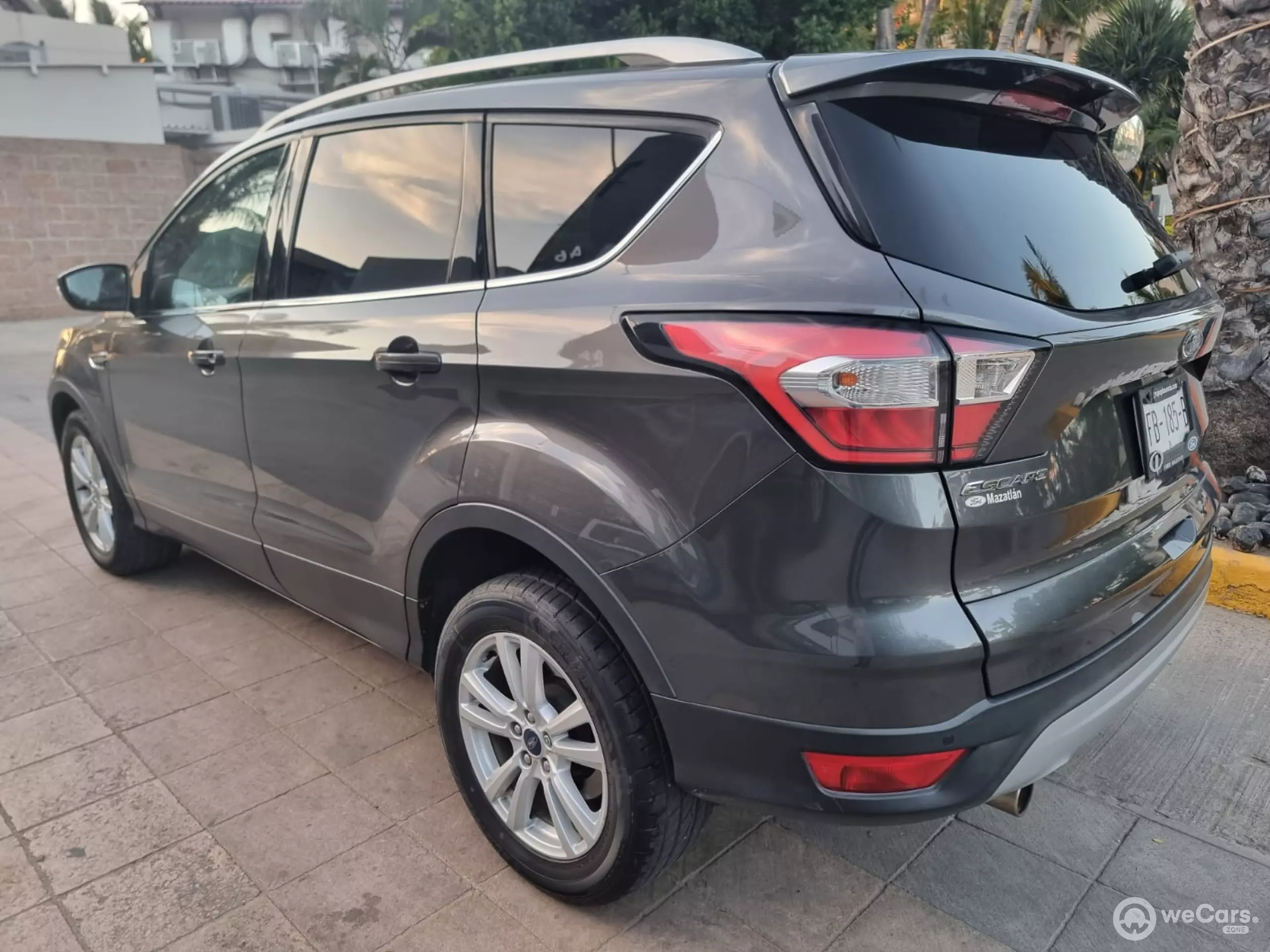 Ford Escape VUD