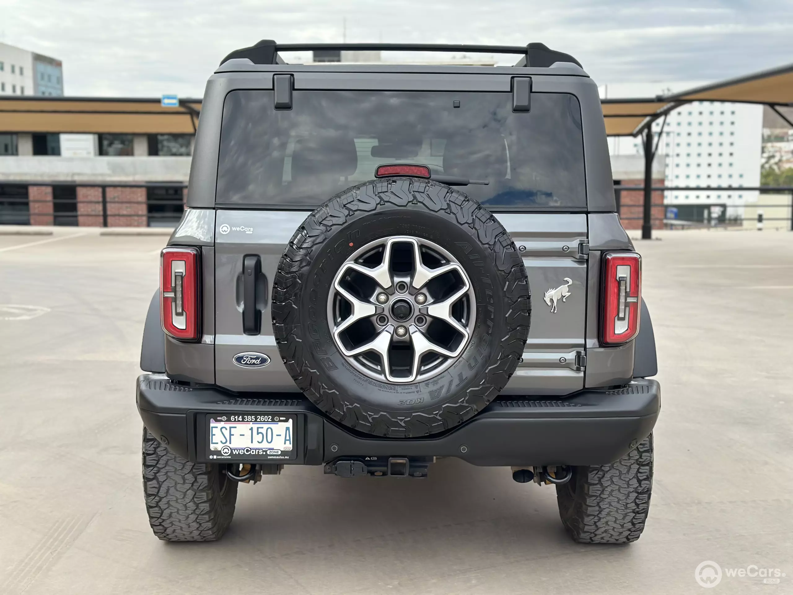 Ford Bronco VUD 4x4