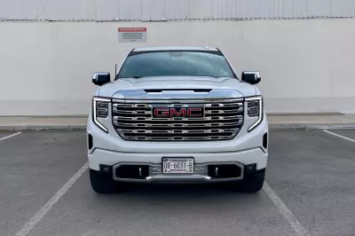 GMC Sierra Pick-Up 4x4 2023