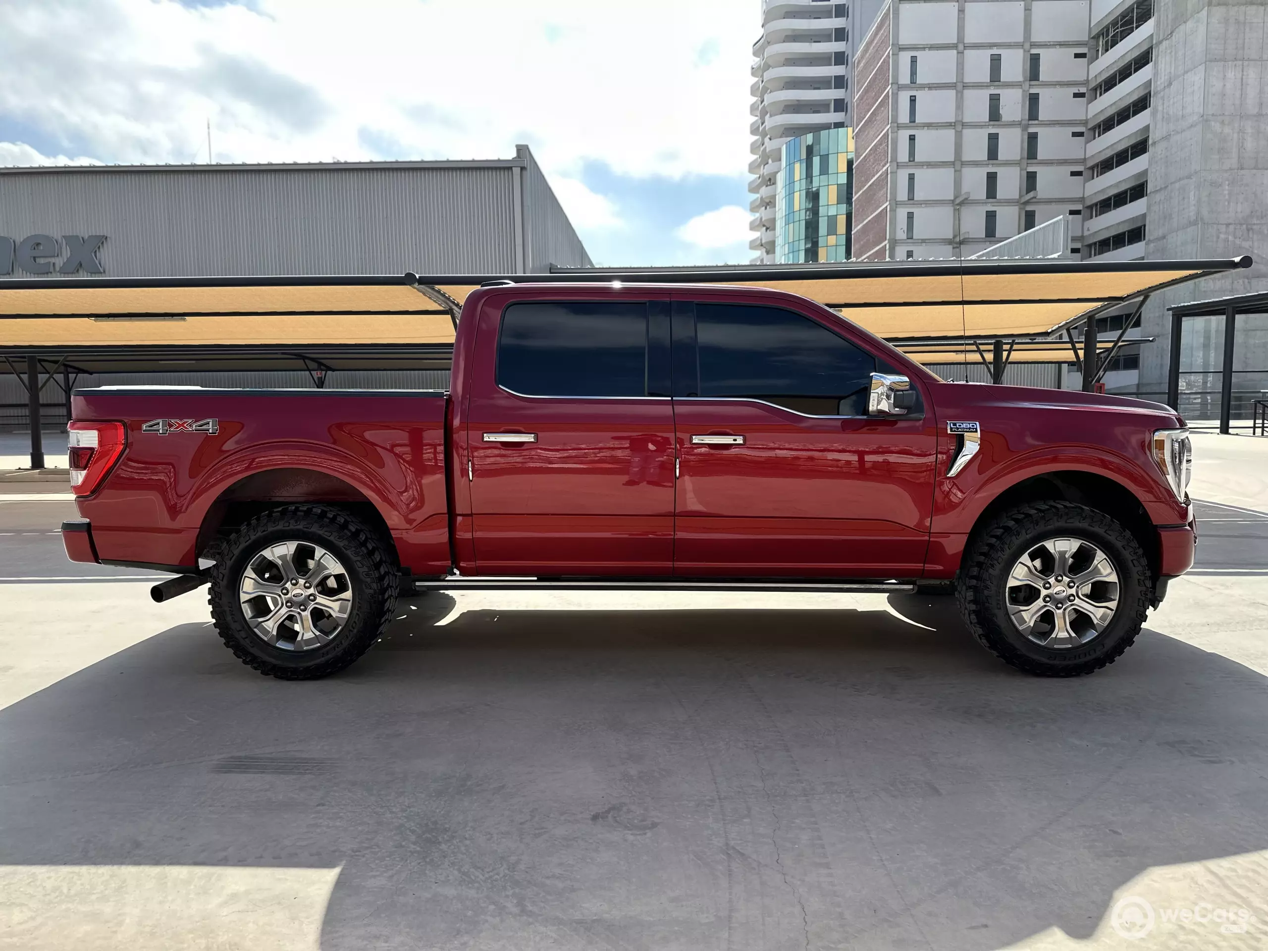 Ford Lobo Pick-Up