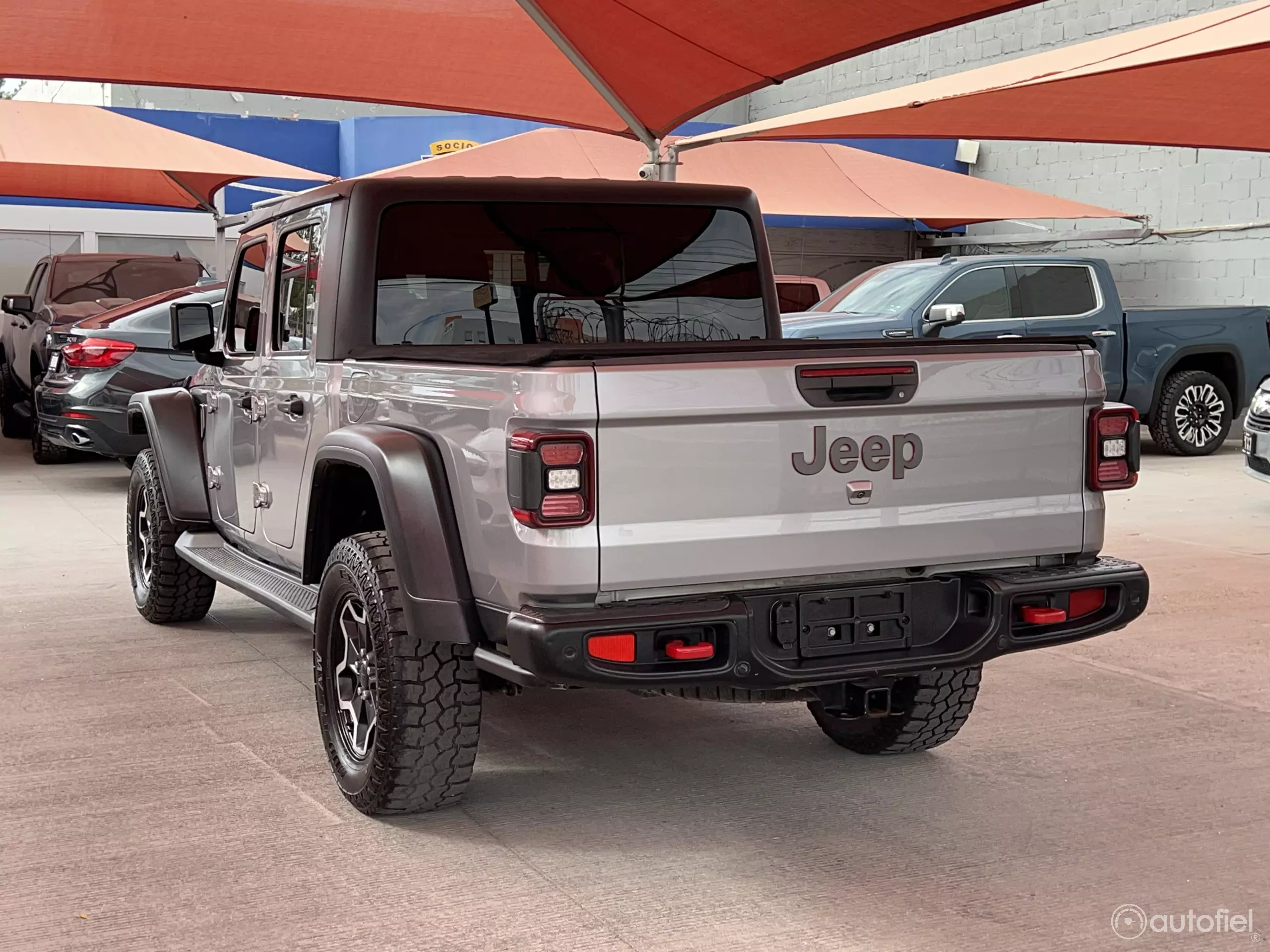 Jeep Gladiator Pick-Up 4X4