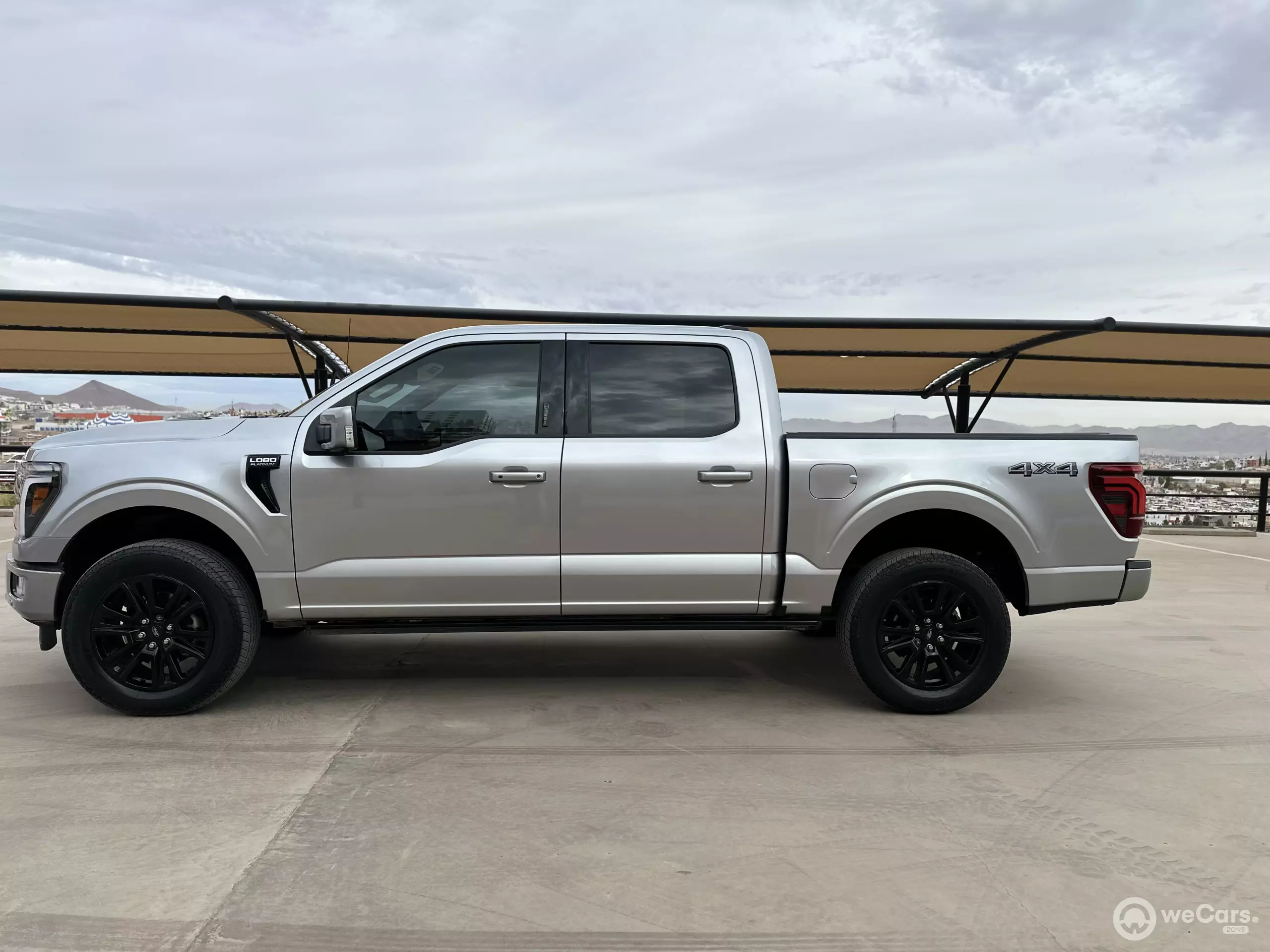 Ford Lobo Pick-Up