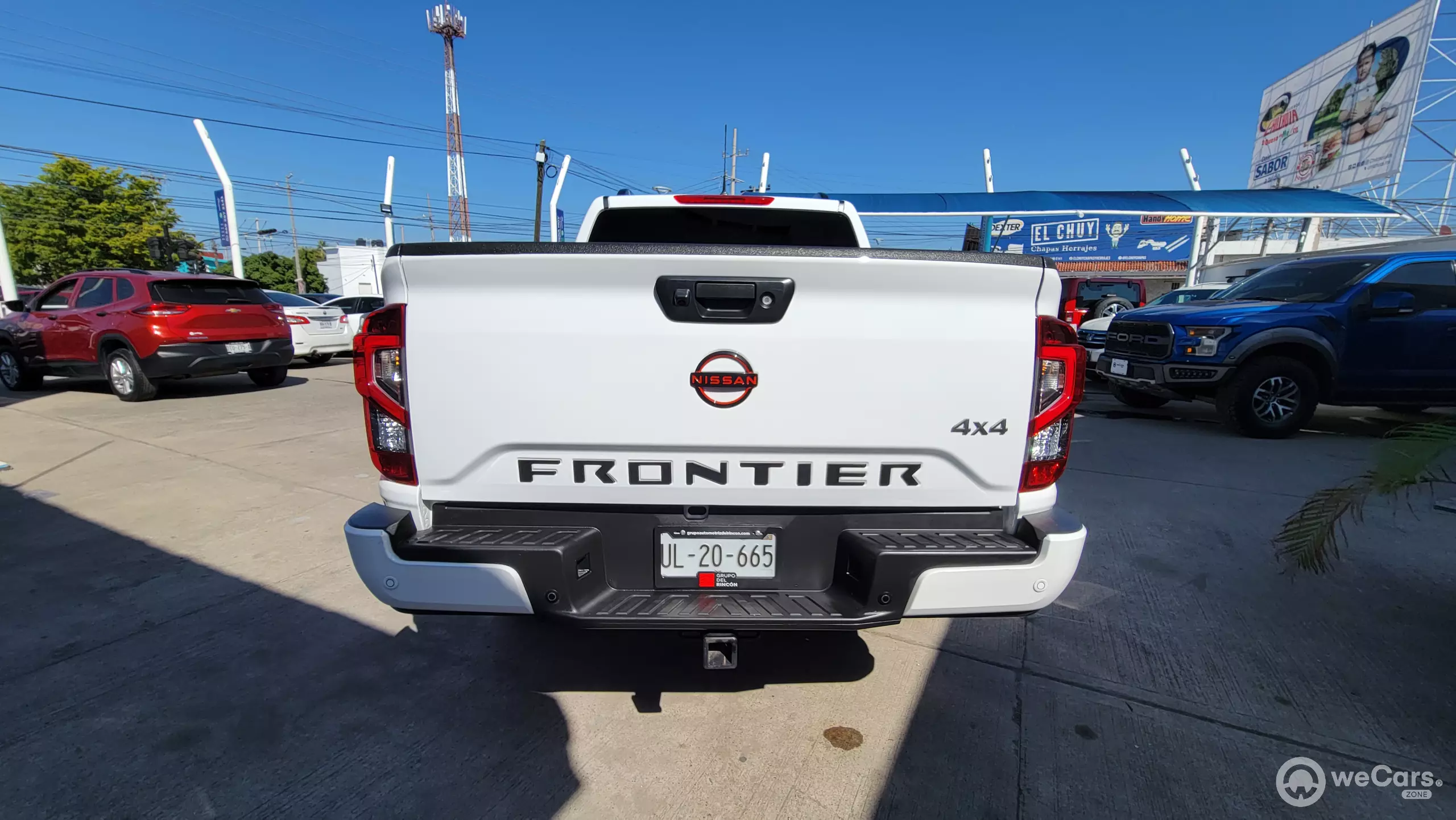 Nissan Frontier Pick-Up