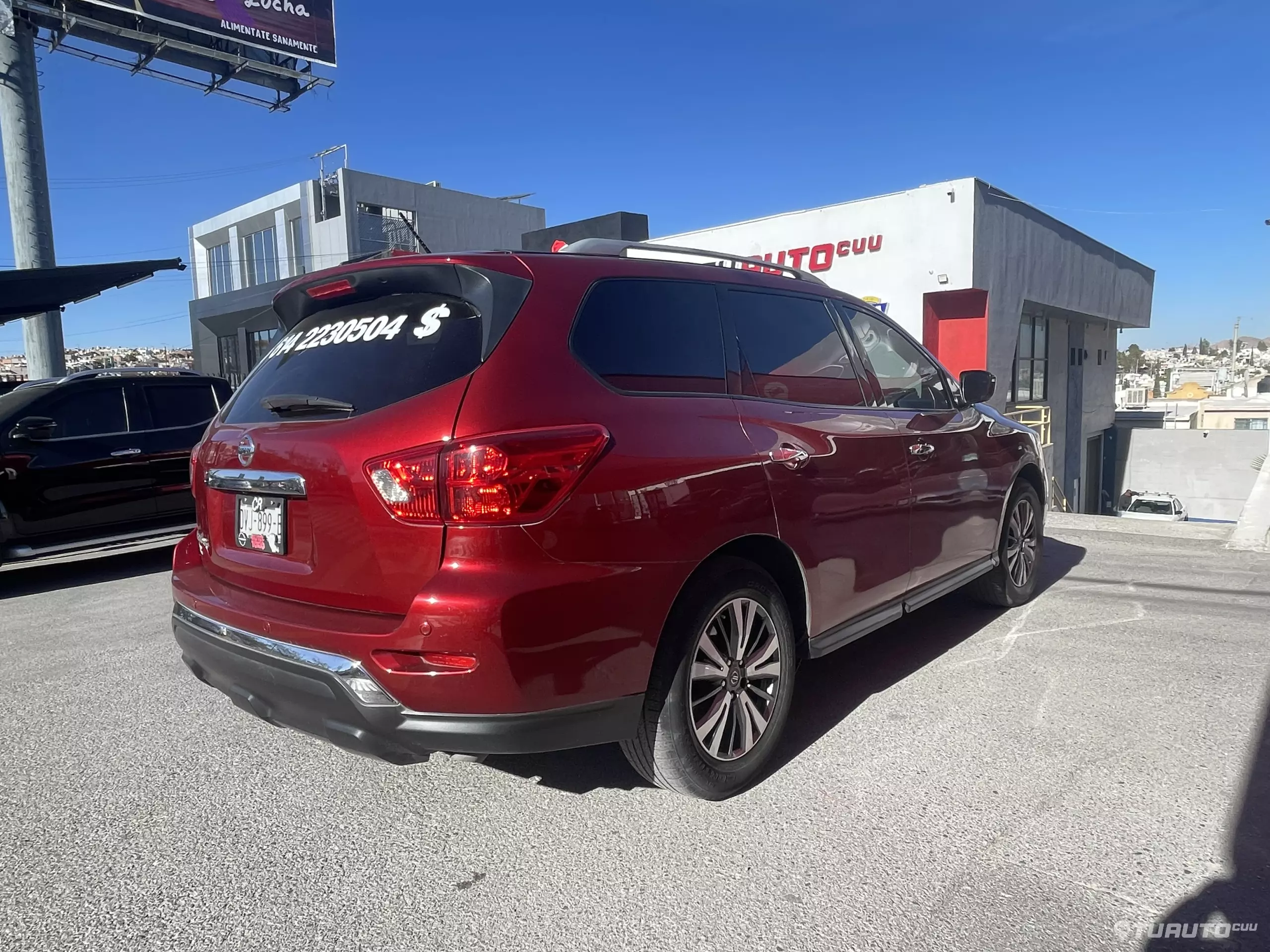 Nissan Pathfinder VUD