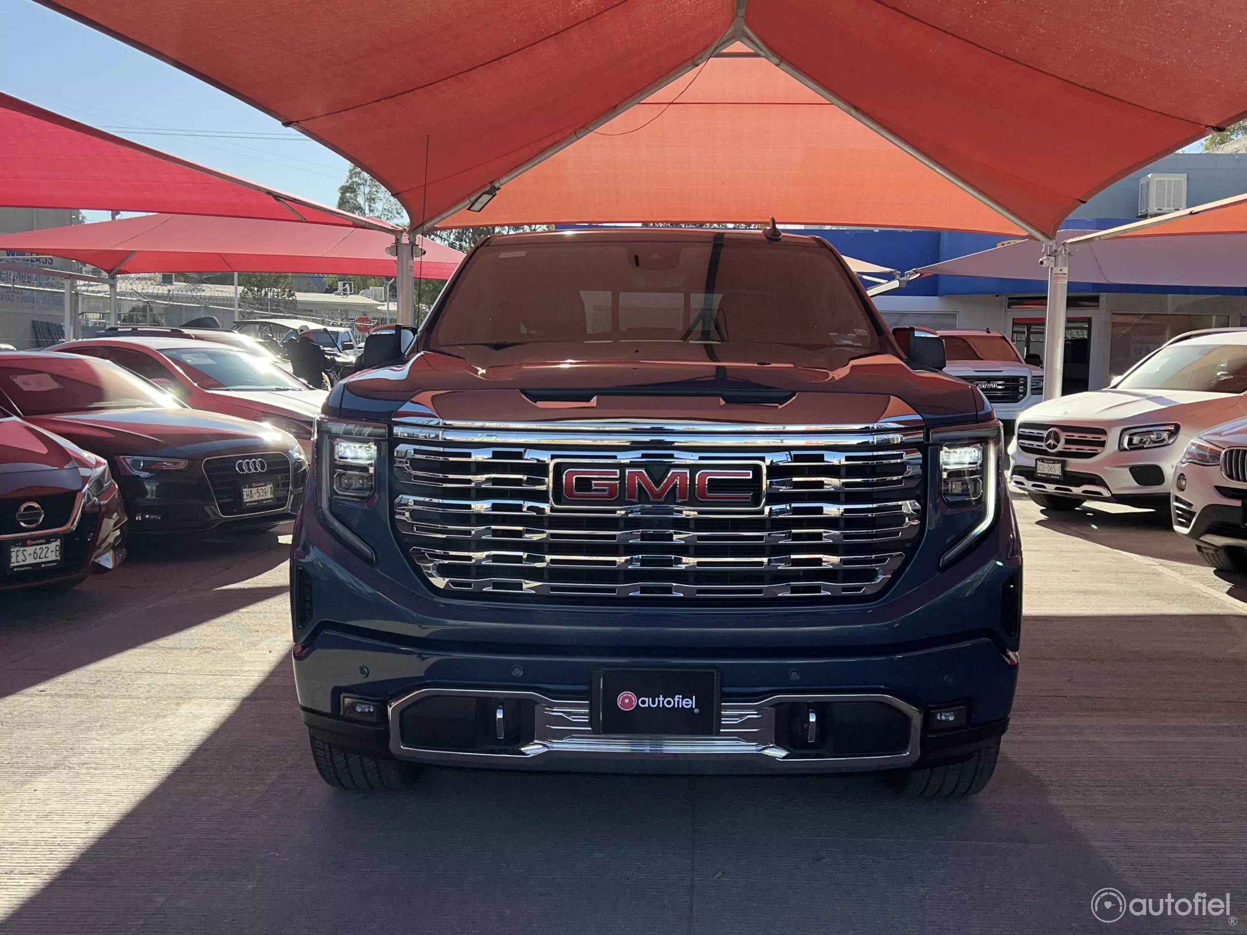 GMC Sierra Pick-Up 4x4