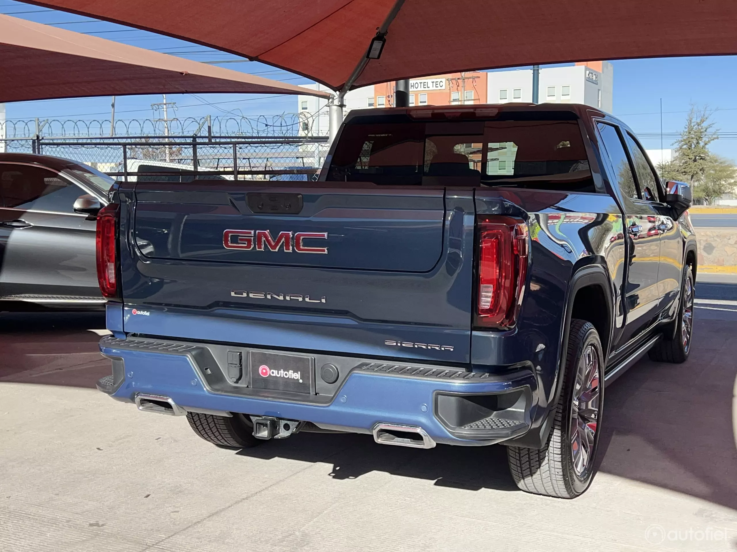 GMC Sierra Pick-Up 4x4