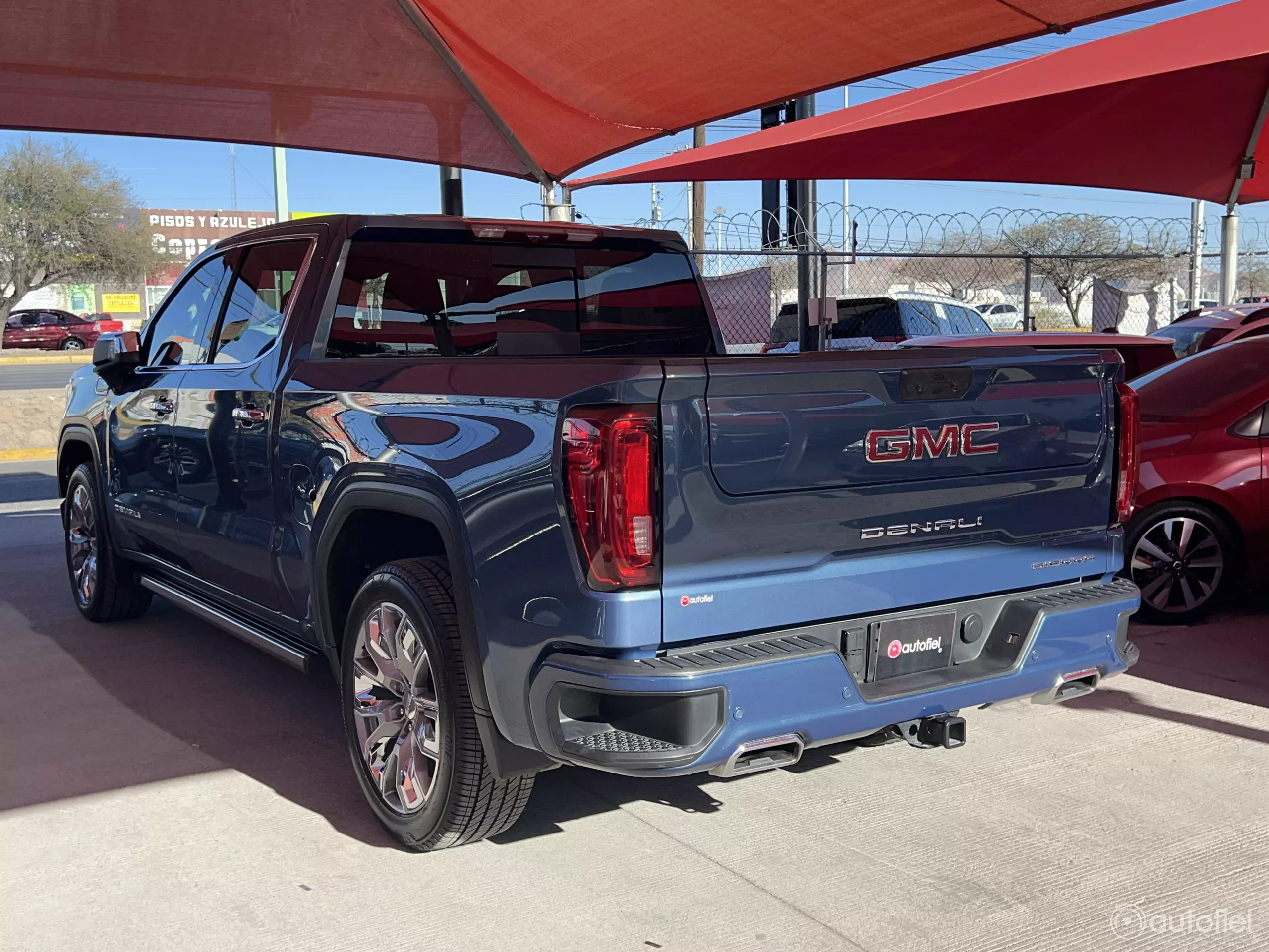 GMC Sierra Pick-Up 4x4