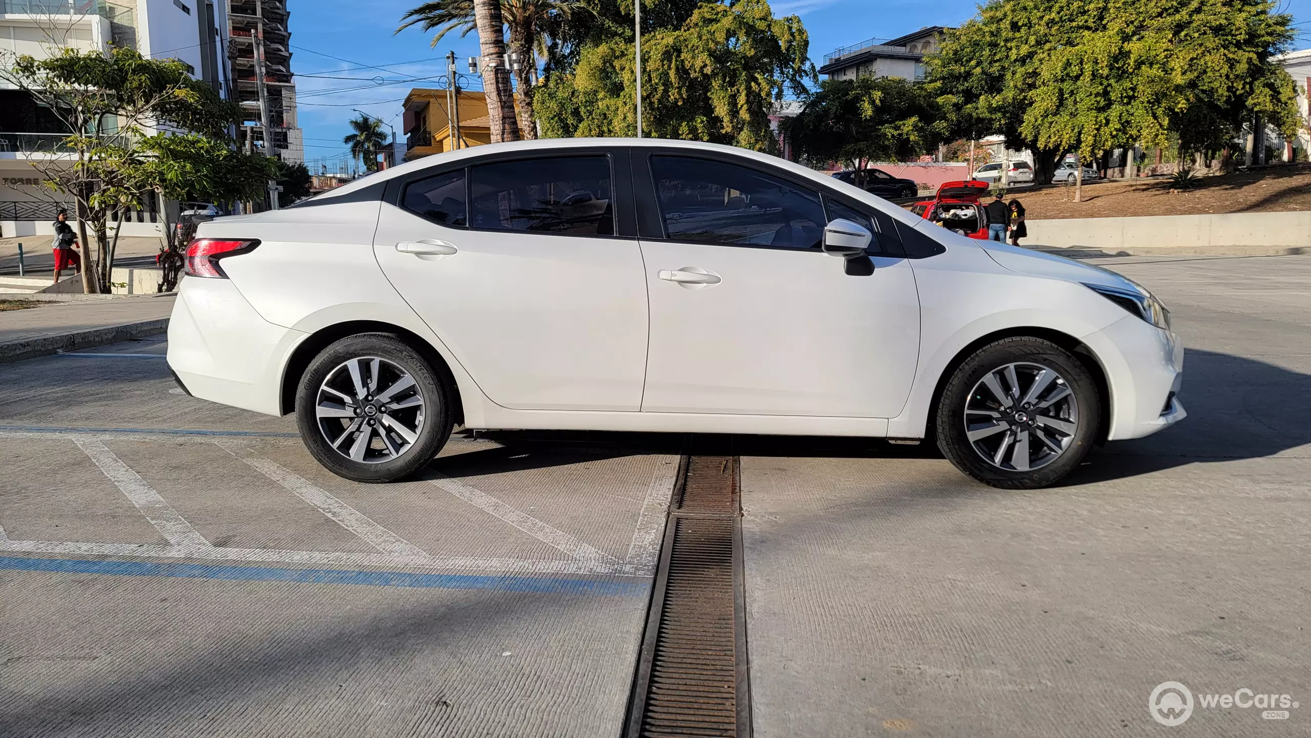 Nissan Versa