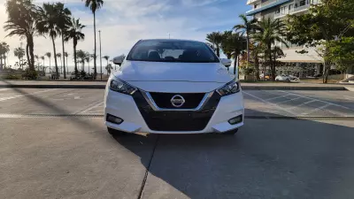 Nissan Versa 2020