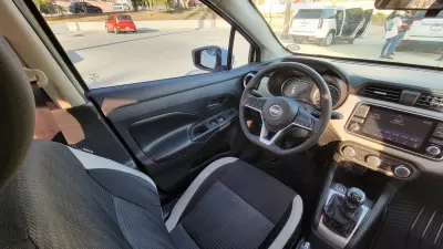 Nissan Versa 2020