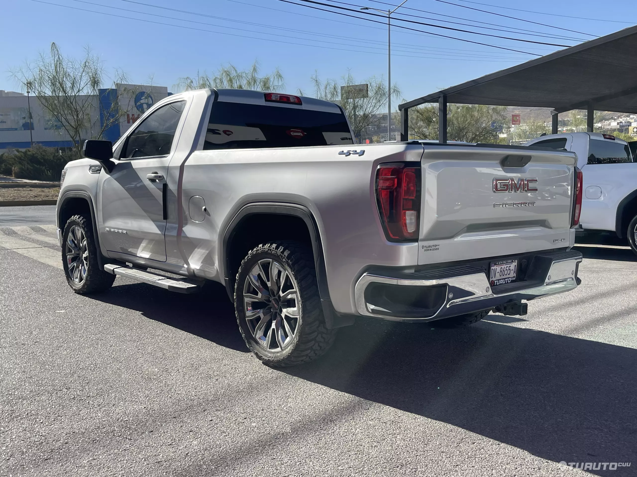 GMC Sierra Pick-Up 4x4