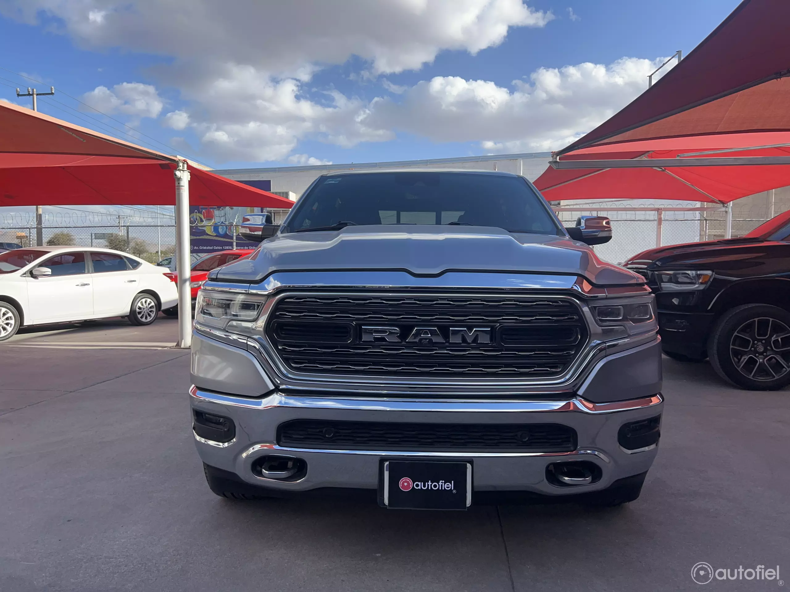 Dodge Ram 1500 Pick-Up