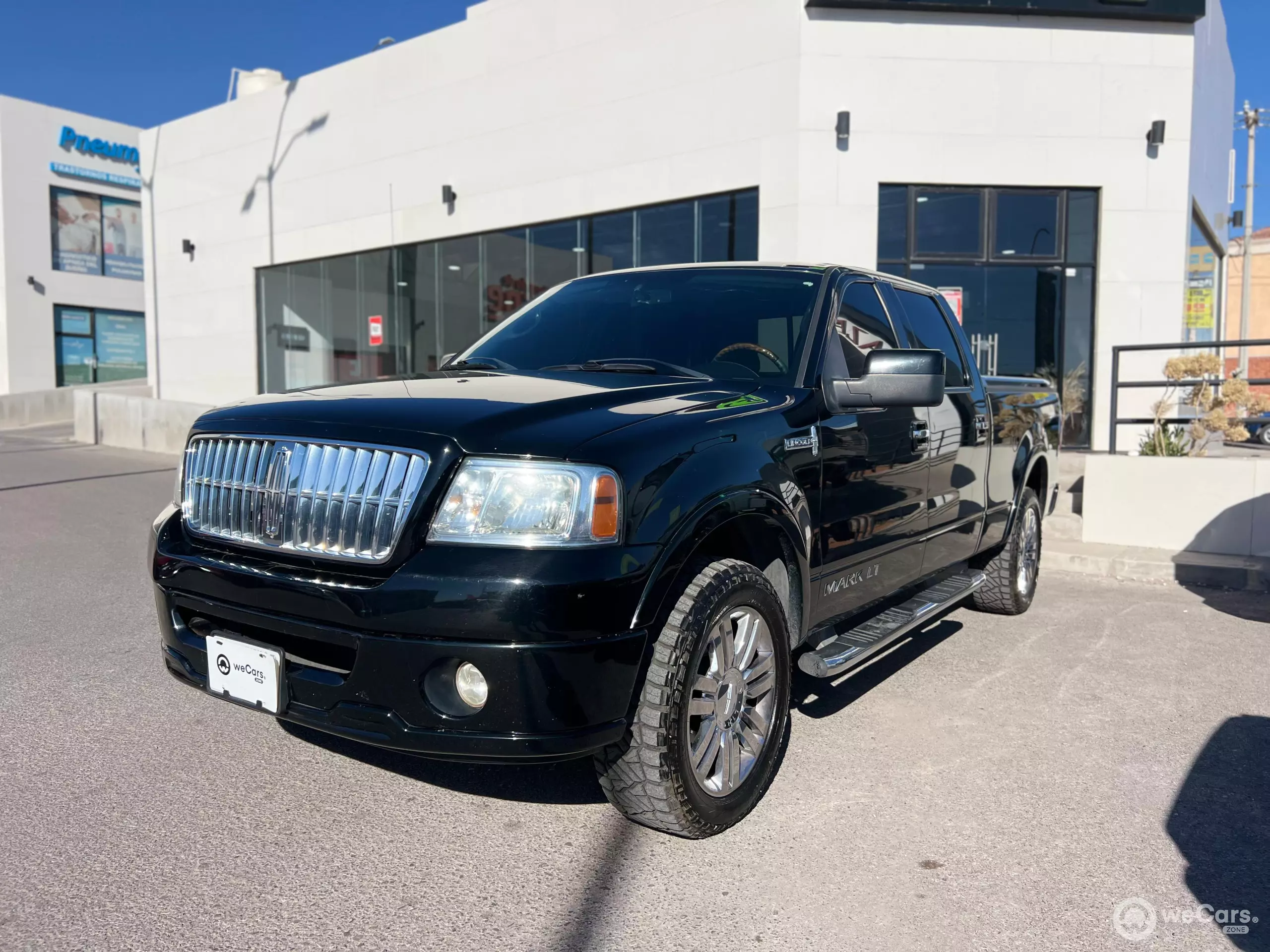 Lincoln Mark LT Pick-Up