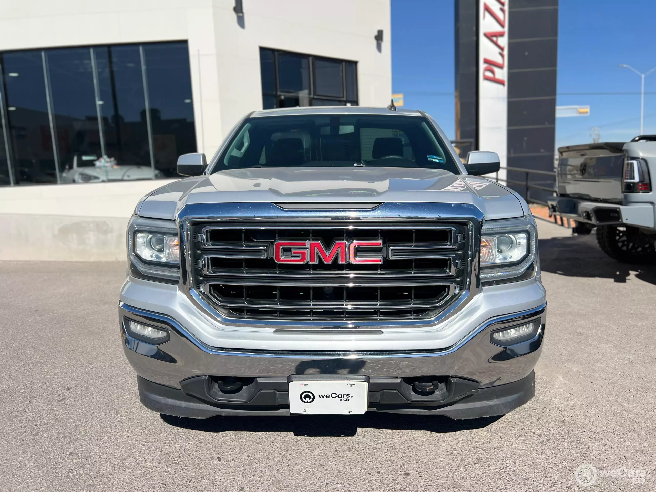 GMC Sierra Pick-Up