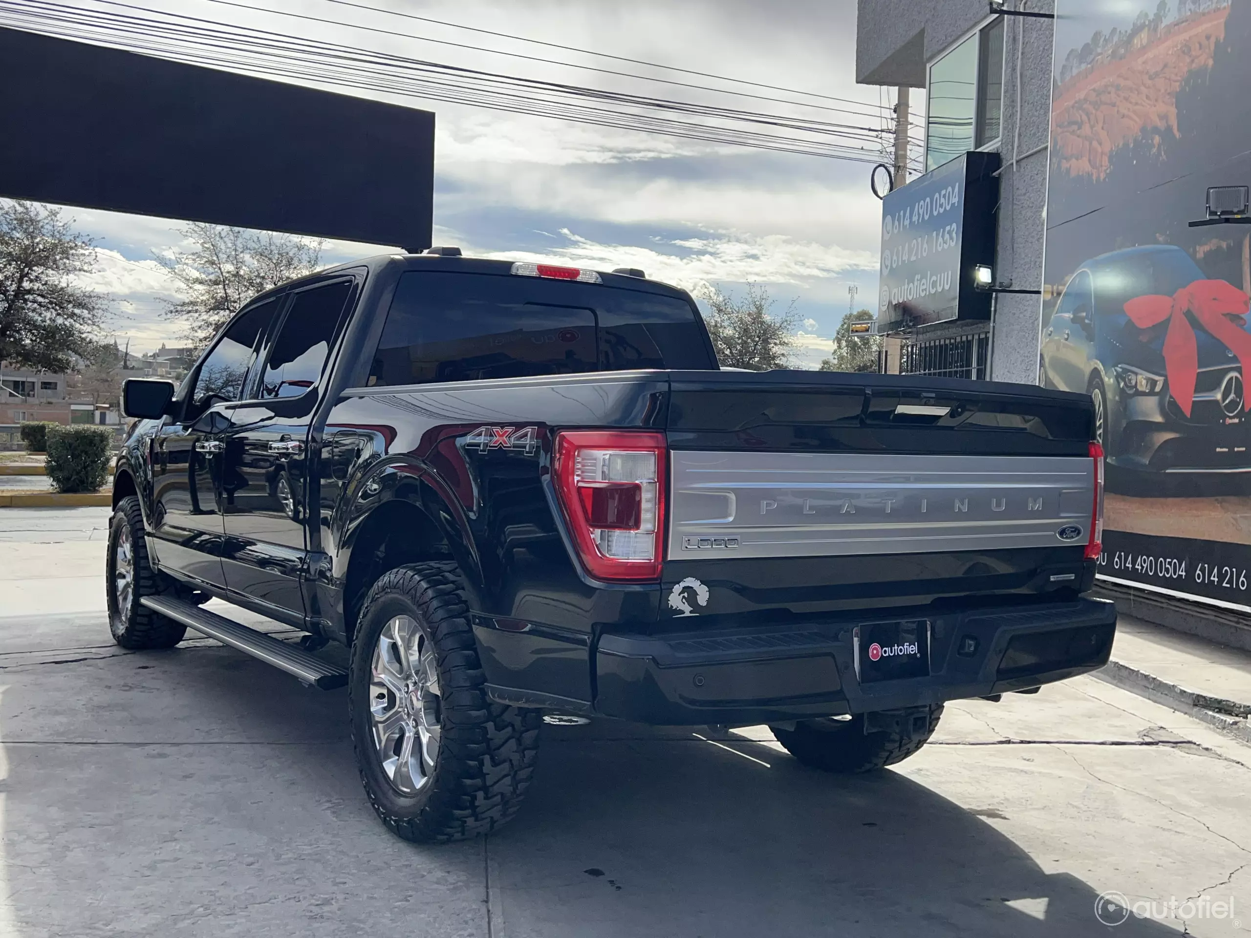 Ford Lobo Pick-Up