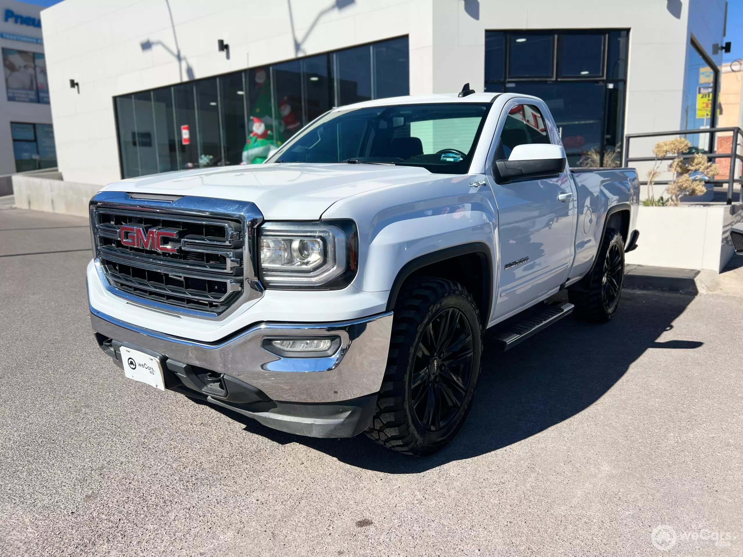 GMC Sierra Pick-Up 4x4