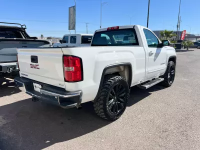 GMC Sierra Pick-Up 4x4 2016