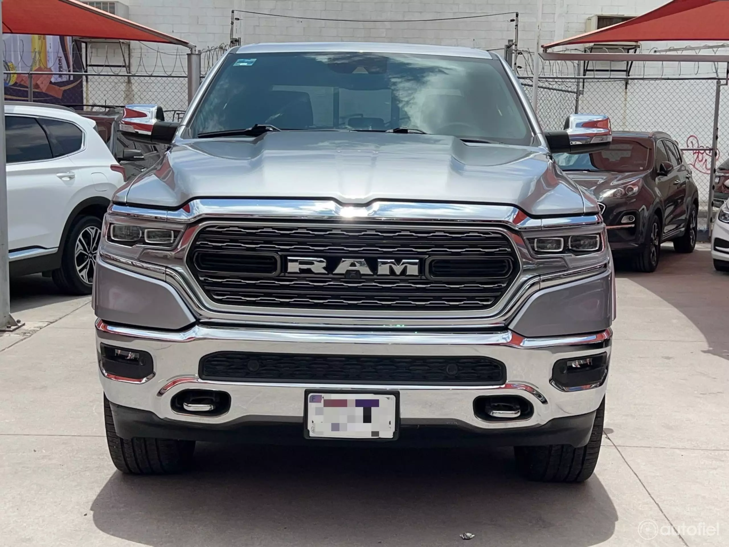 Dodge Ram 1500 Pick-Up