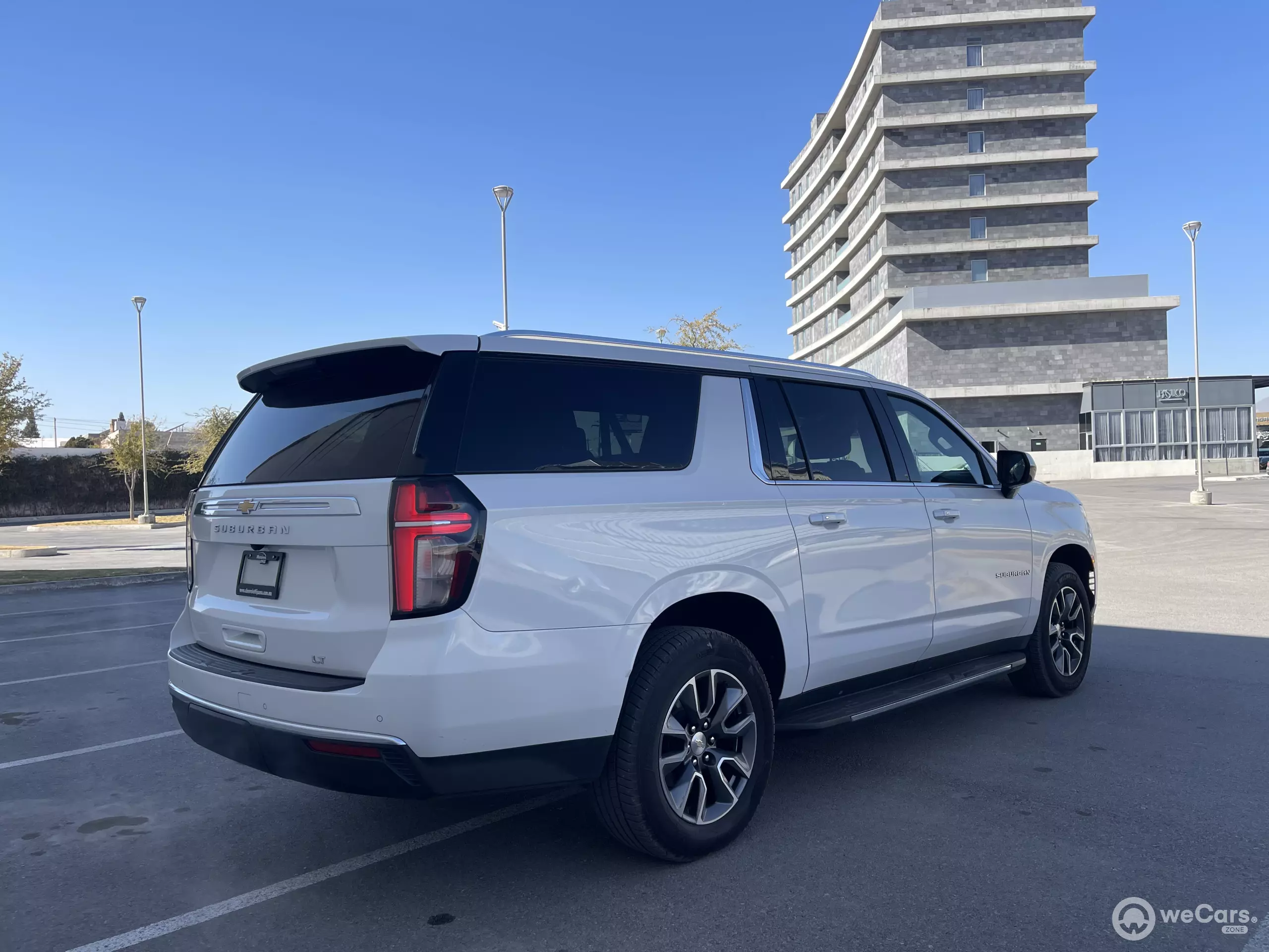 Chevrolet Suburban VUD