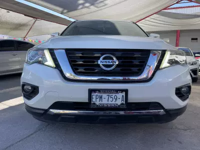 Nissan Pathfinder VUD 2018