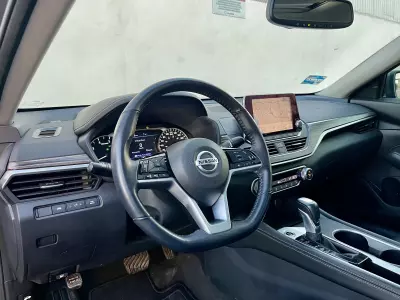 Nissan Altima 2022