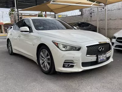 Infiniti Q50 2015