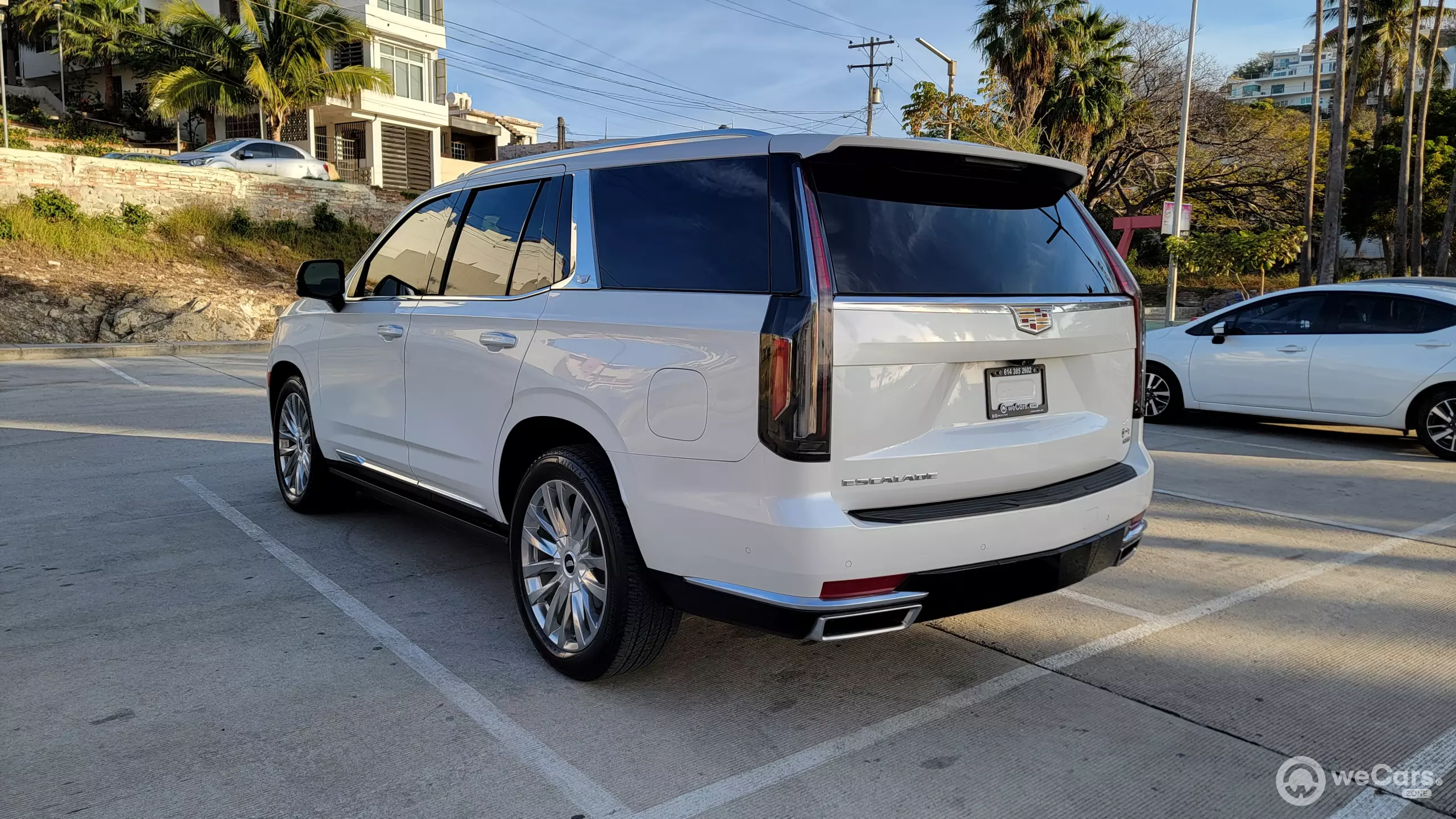 Cadillac Escalade VUD