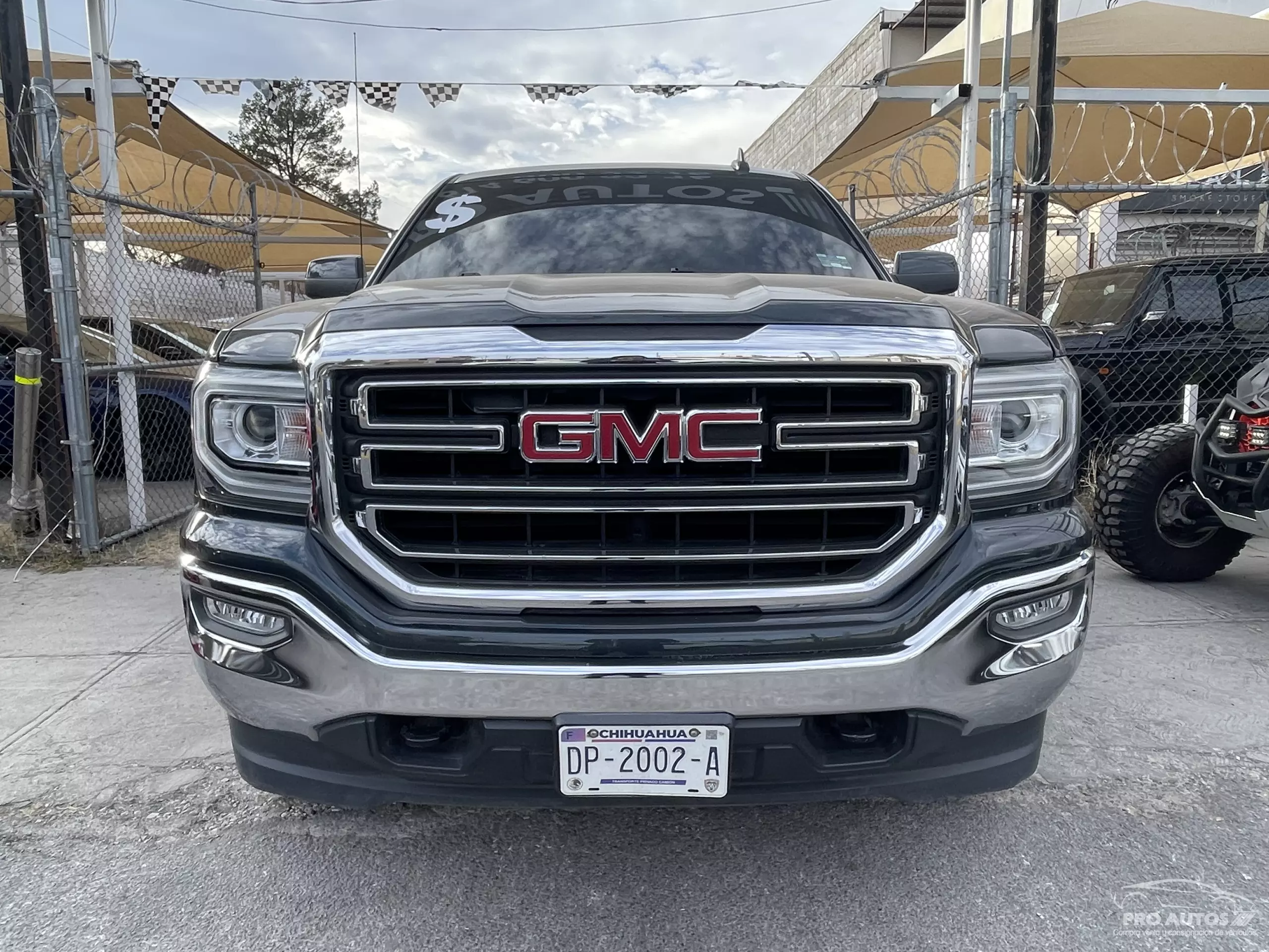 GMC Sierra Pick-Up 4x4