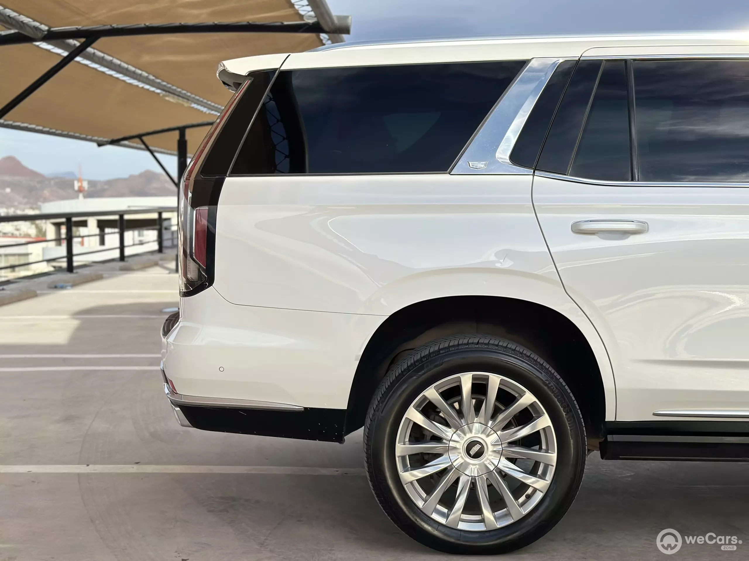 Cadillac Escalade VUD 4x4