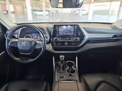 Toyota Highlander VUD 2021