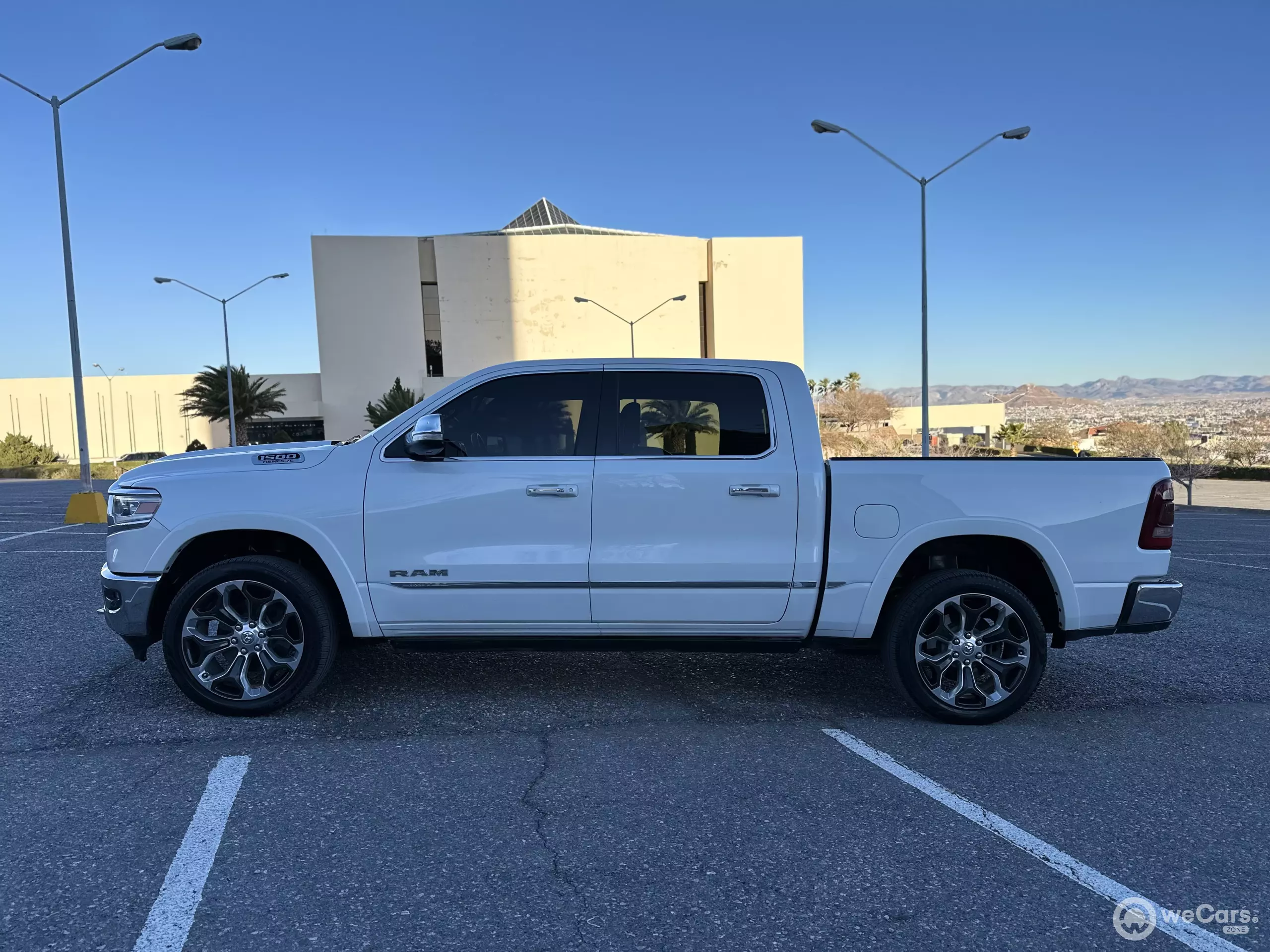 Dodge Ram 1500 Pick-Up