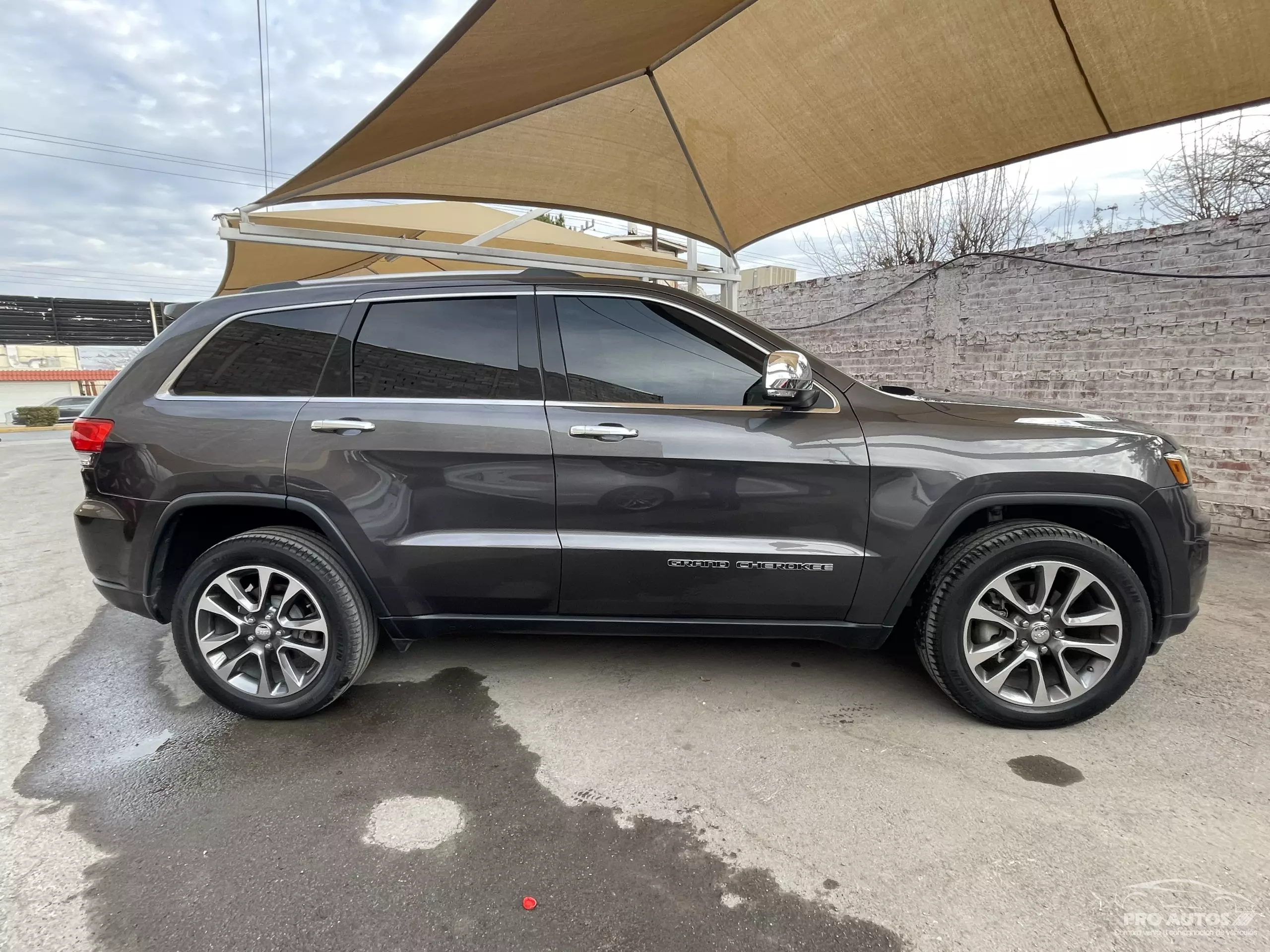 Jeep Grand Cherokee VUD