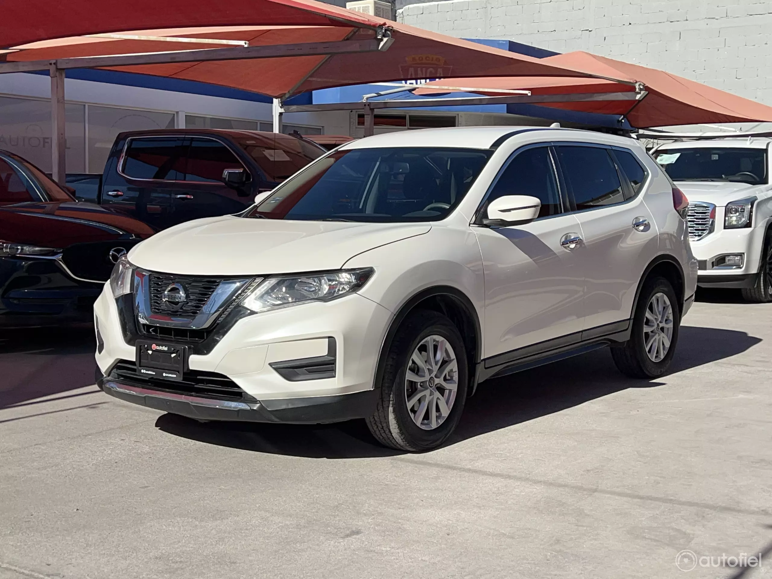 Nissan X-Trail VUD