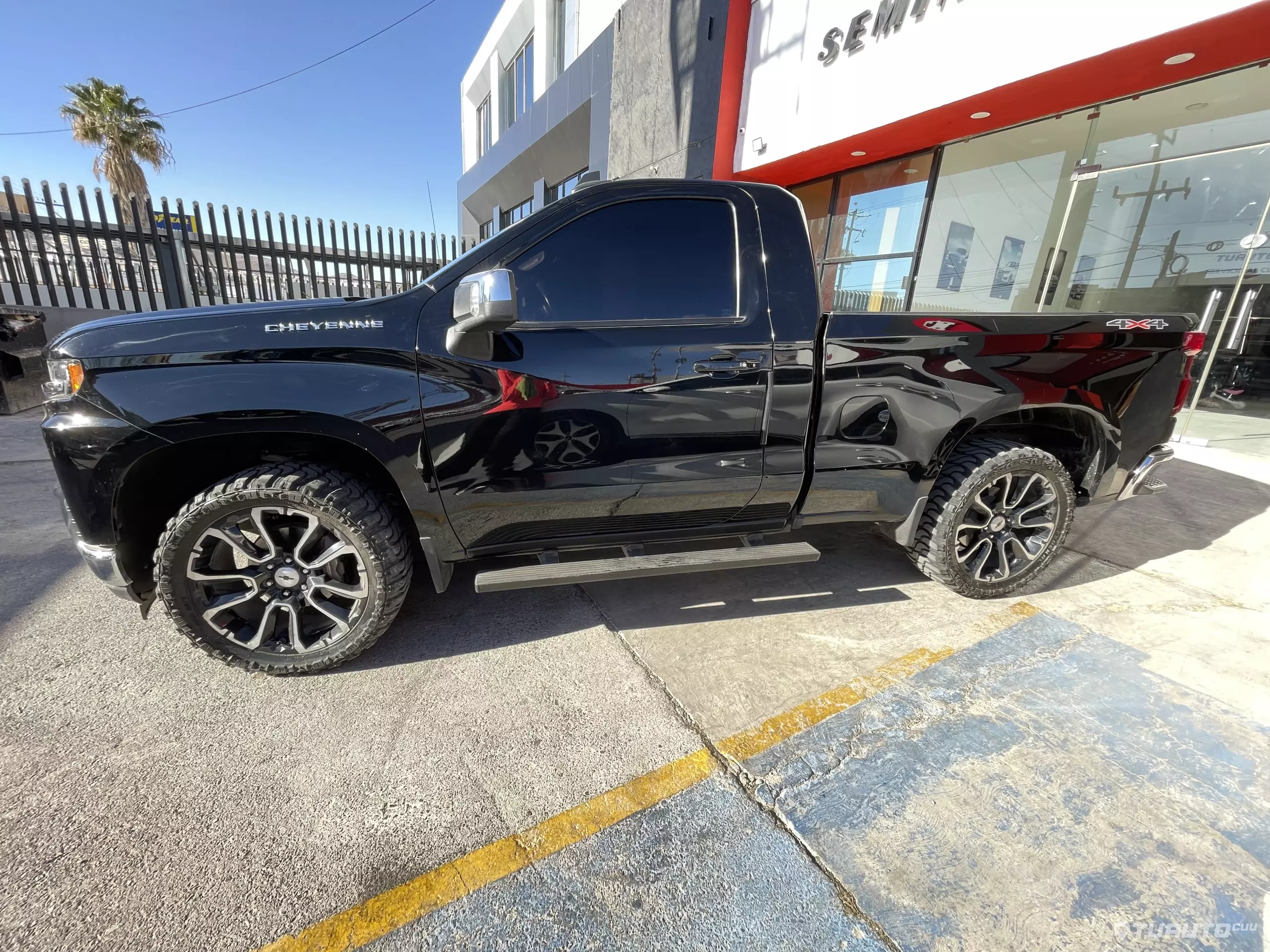 Chevrolet Cheyenne Pick-Up