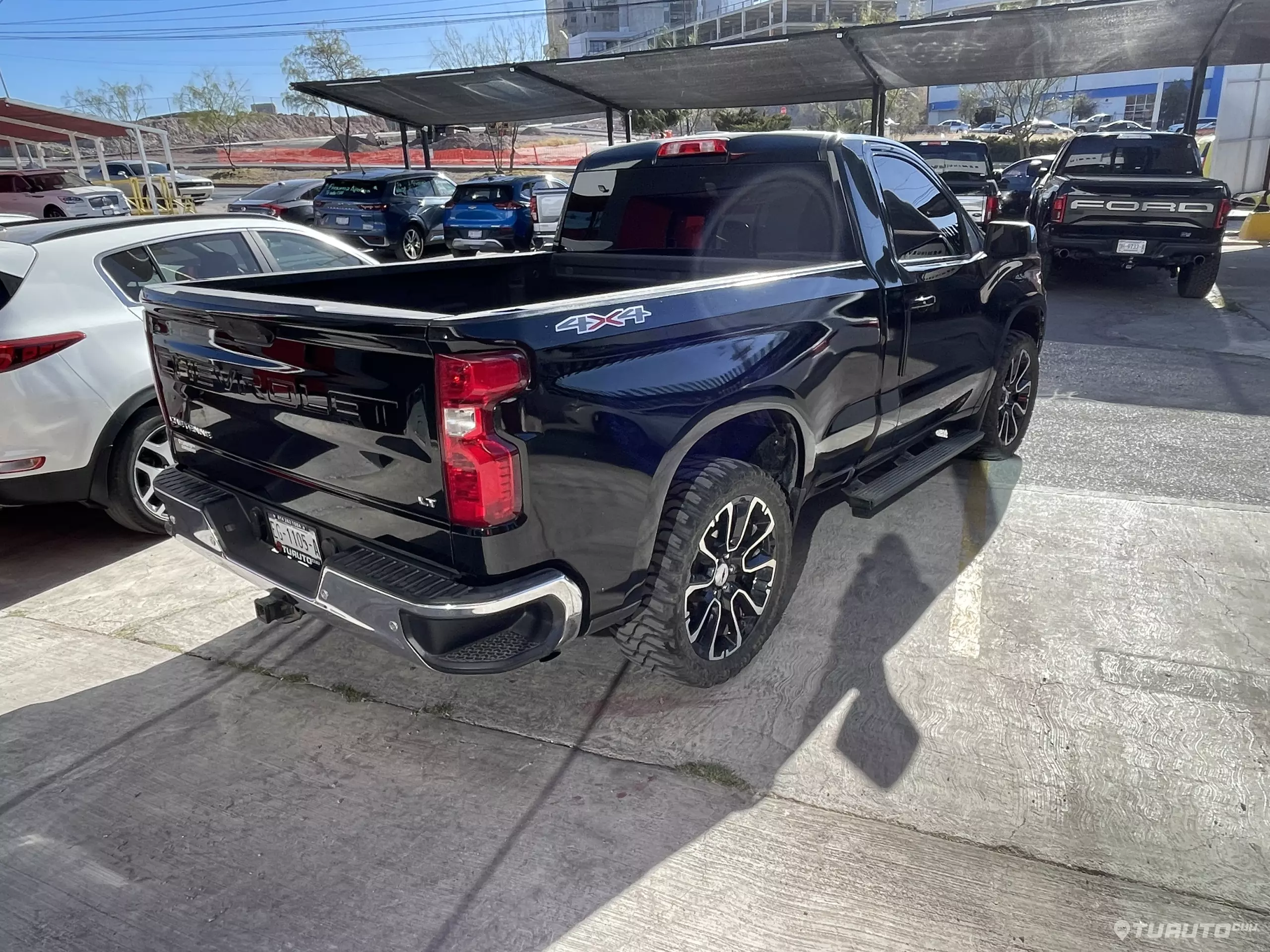 Chevrolet Cheyenne Pick-Up