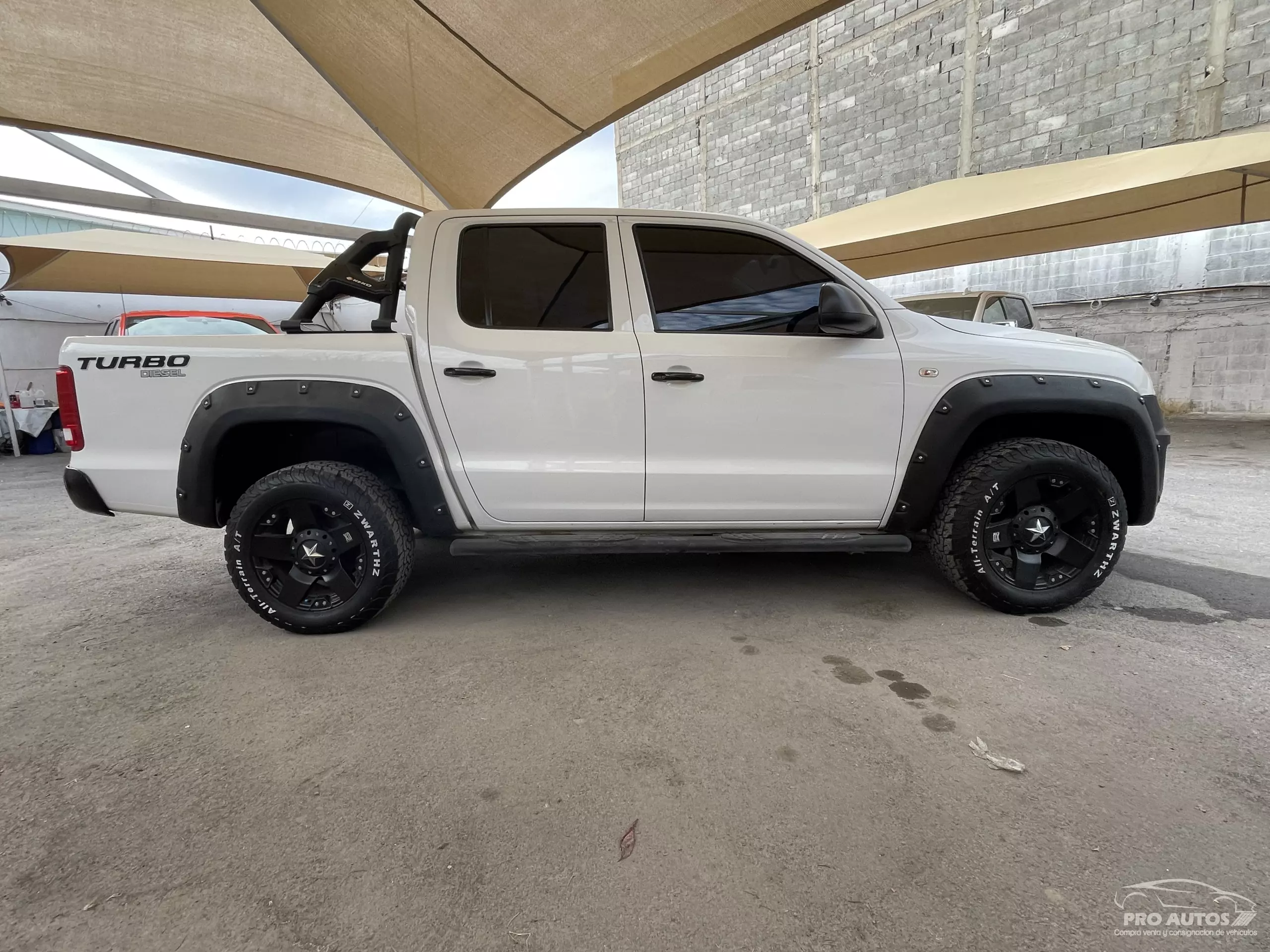 Volkswagen Amarok Pick-Up