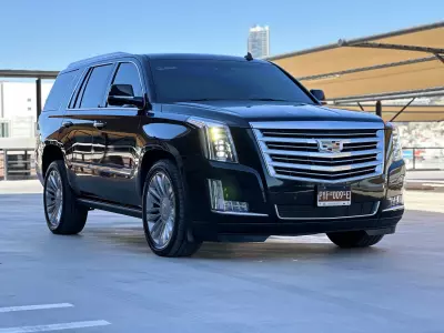 Cadillac Escalade VUD 2017