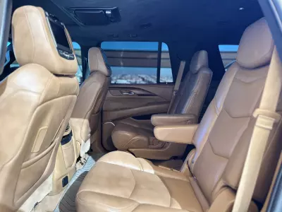 Cadillac Escalade VUD 2017