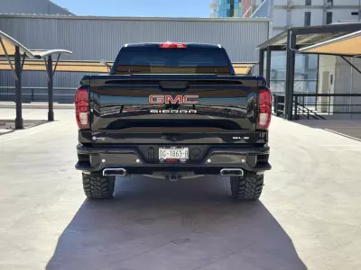 GMC Sierra Pick-Up 4x4 2023