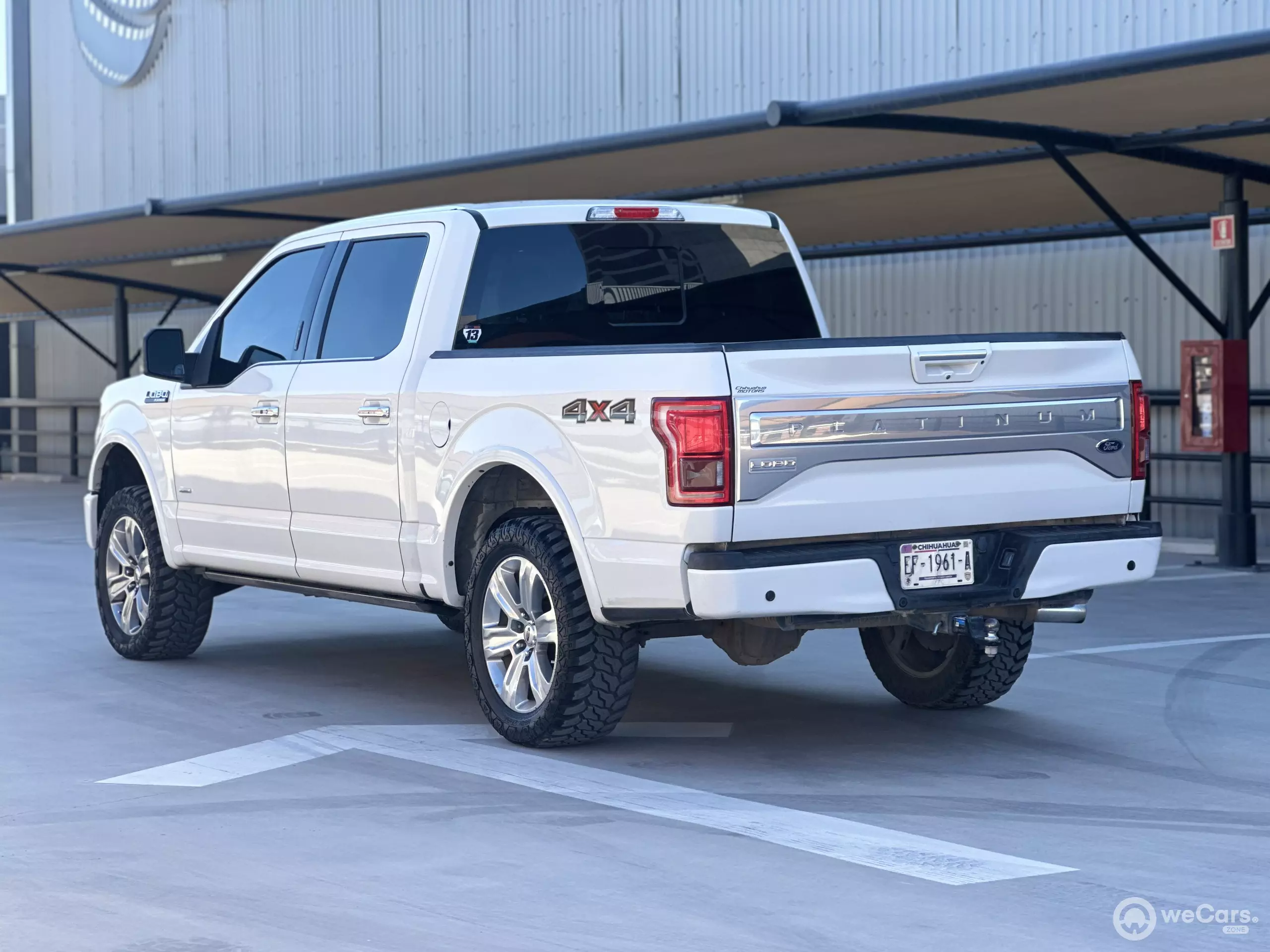 Ford Lobo Pick-Up