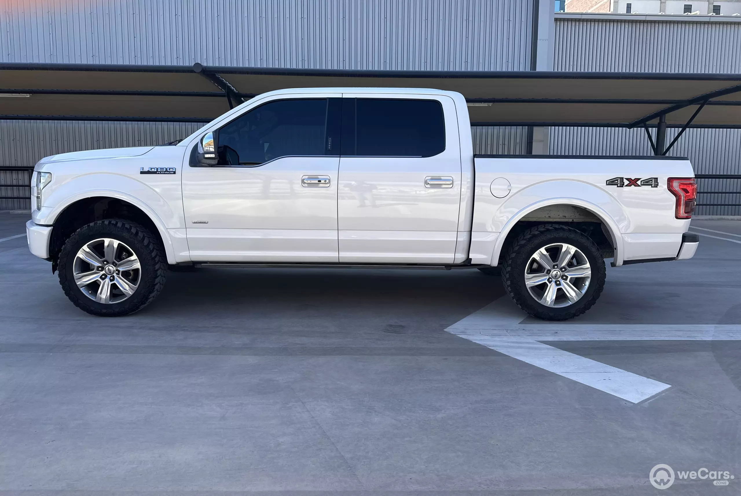 Ford Lobo Pick-Up