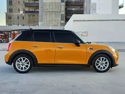 Mini Cooper 2018