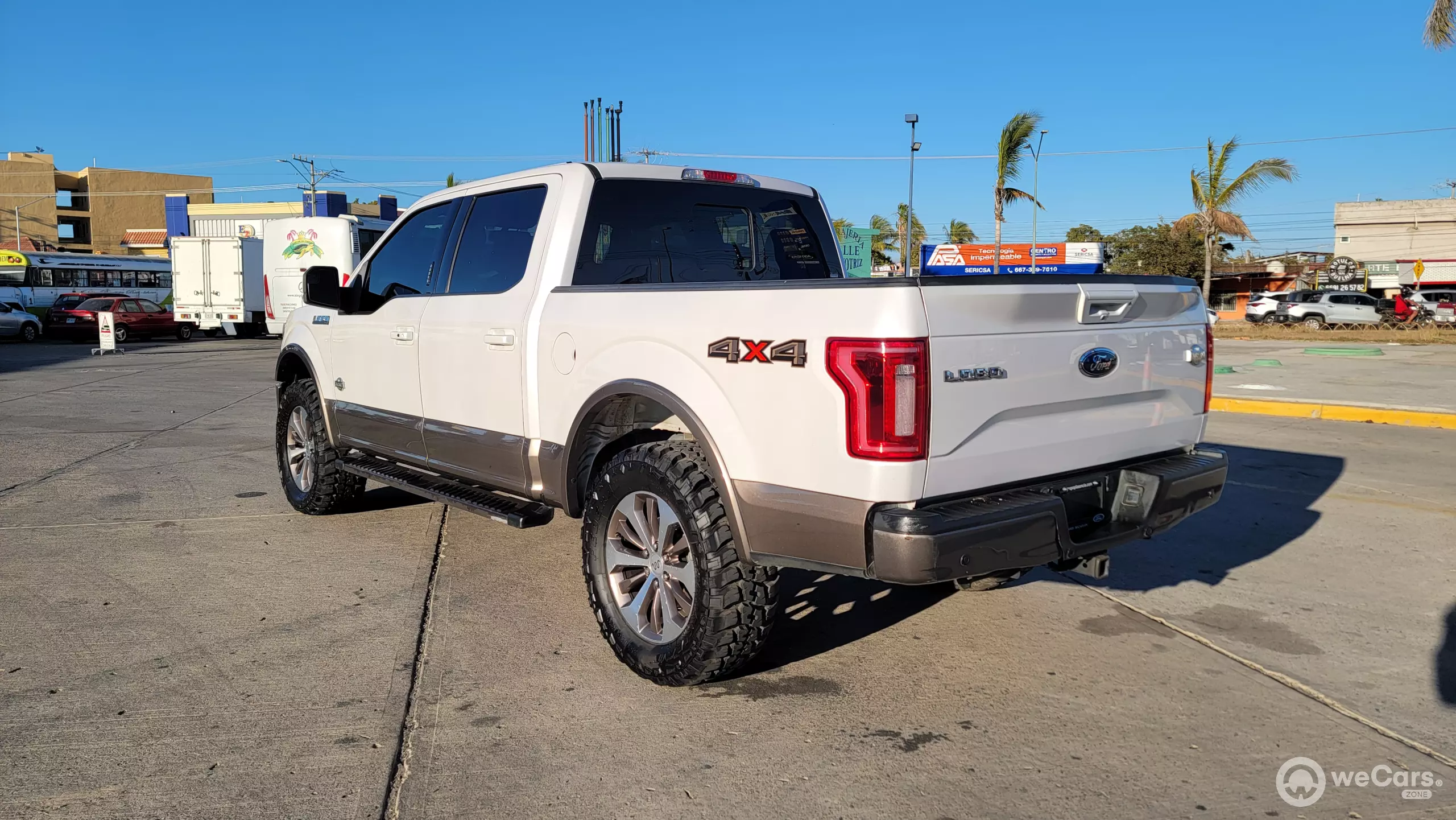 Ford Lobo Pick-Up