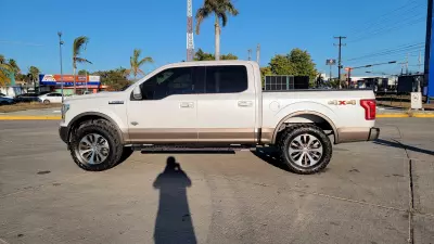 Ford Lobo Pick-Up 2019